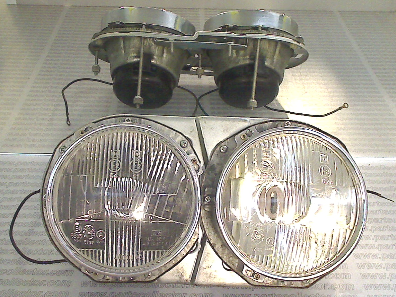 PAIR OF HEADLIGHTS LH