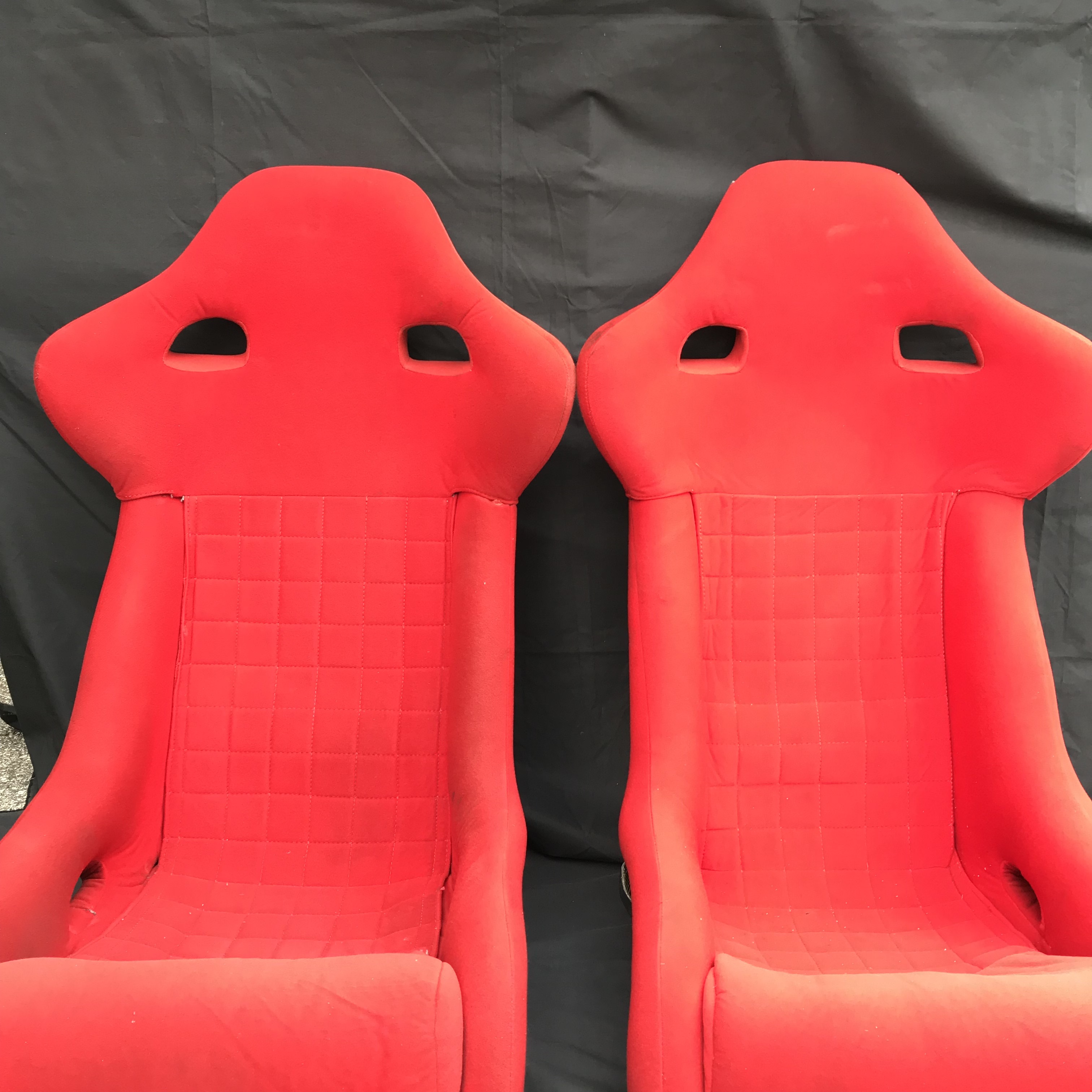 PAIR OF SEATS