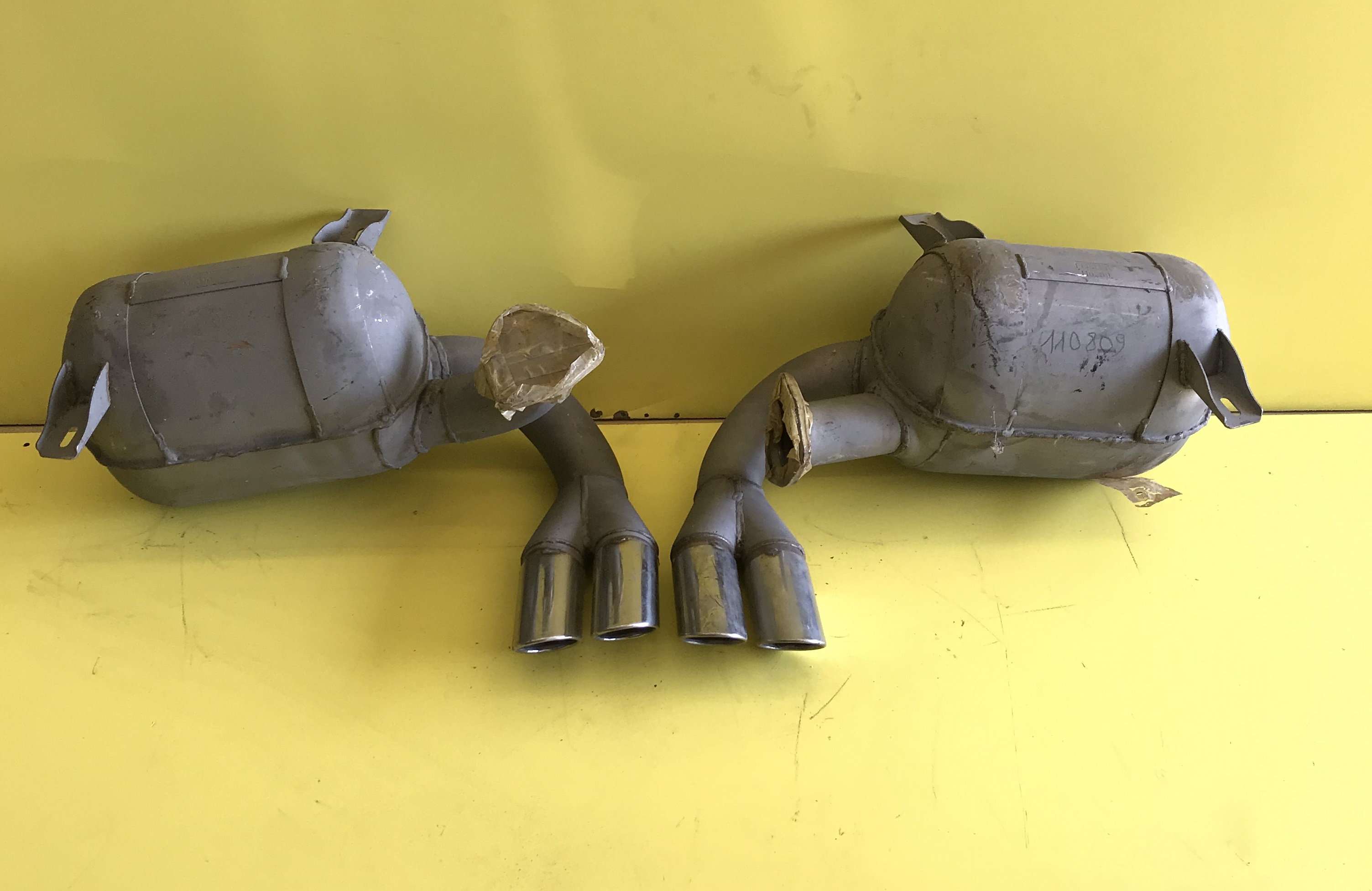 PAIR OF REAR SILENCERS 512BB - BBi