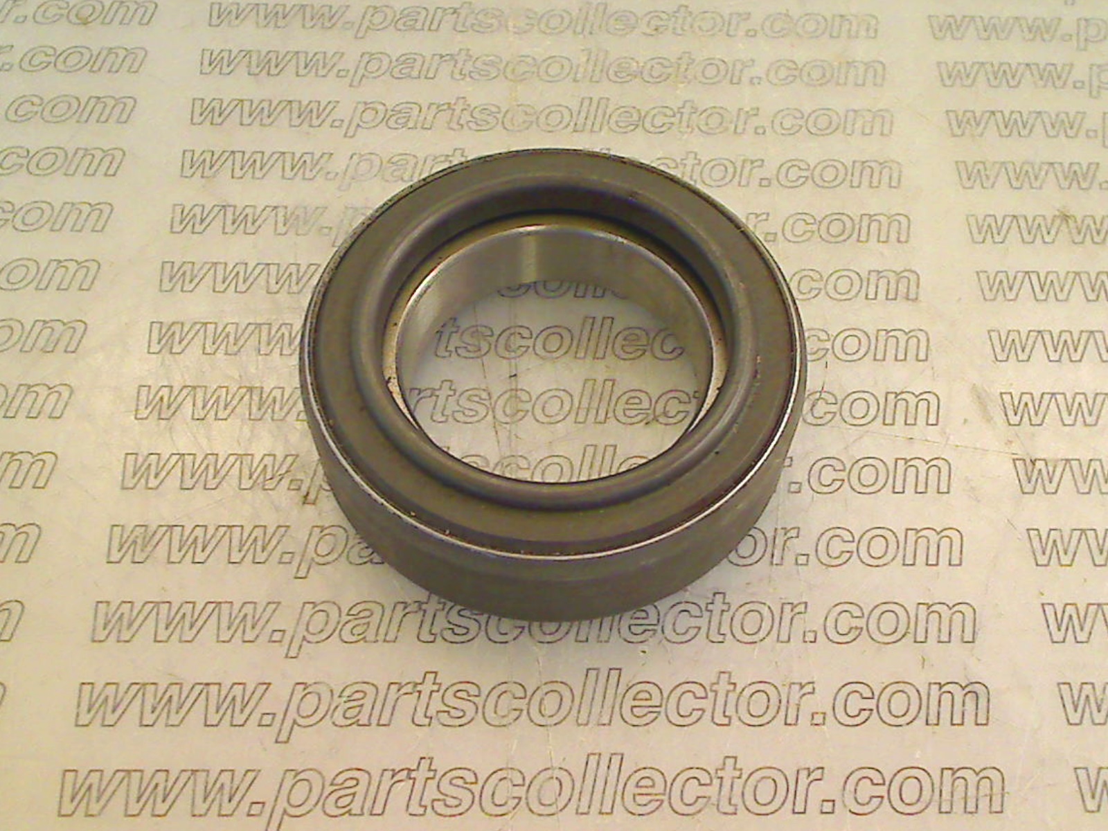 CLUTCH RELEASE BEARING