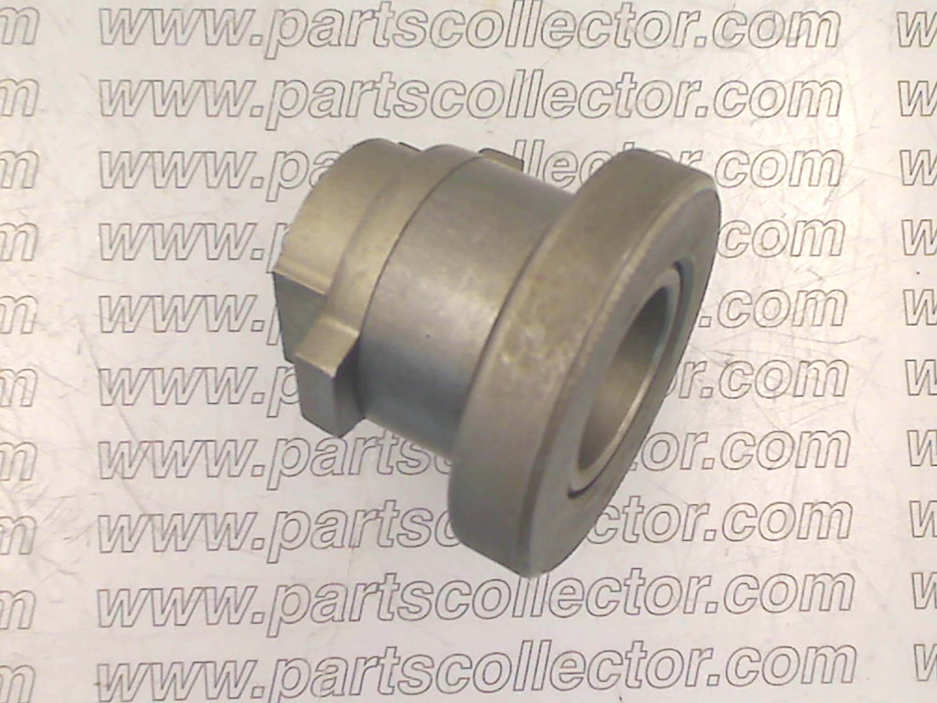 CLUTCH RELEASE BEARING