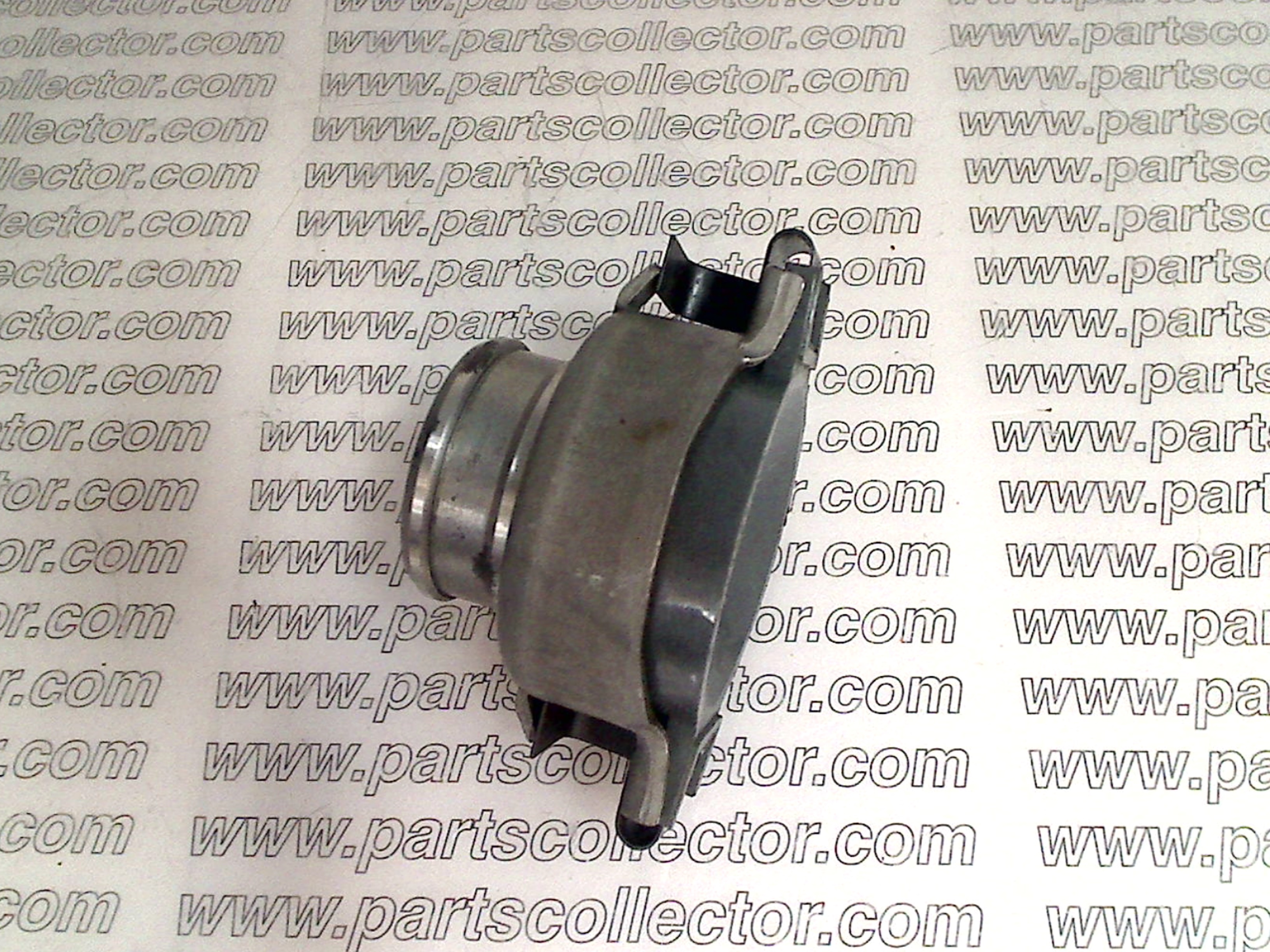 CLUTCH RELEASE BEARING