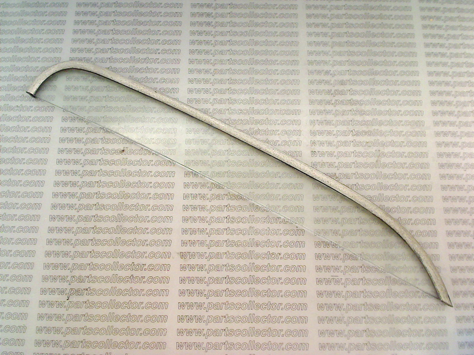 RH FRONT DEFLECTOR 