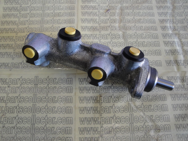 MASTER CYLINDER