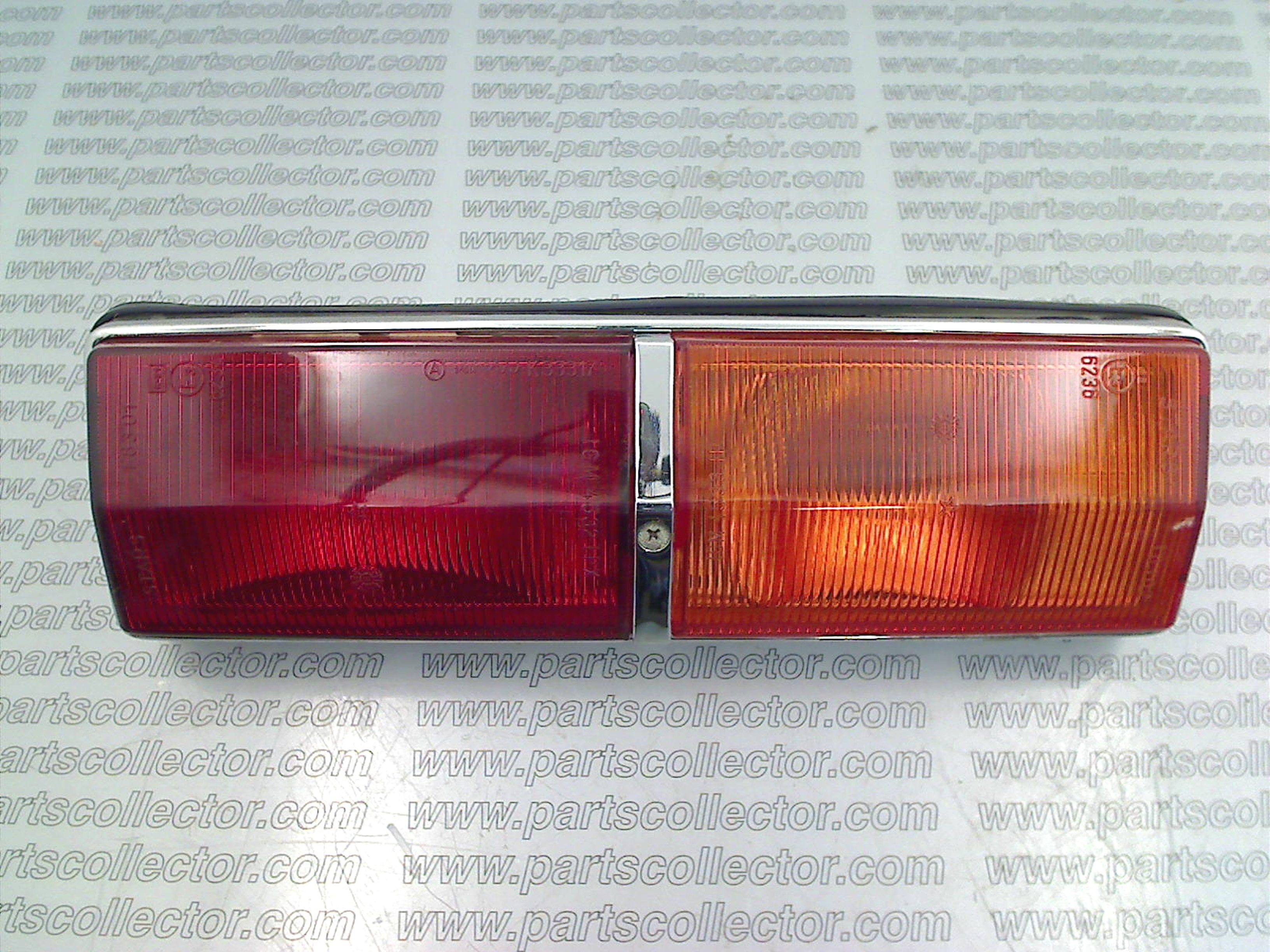 RH TAIL LIGHT