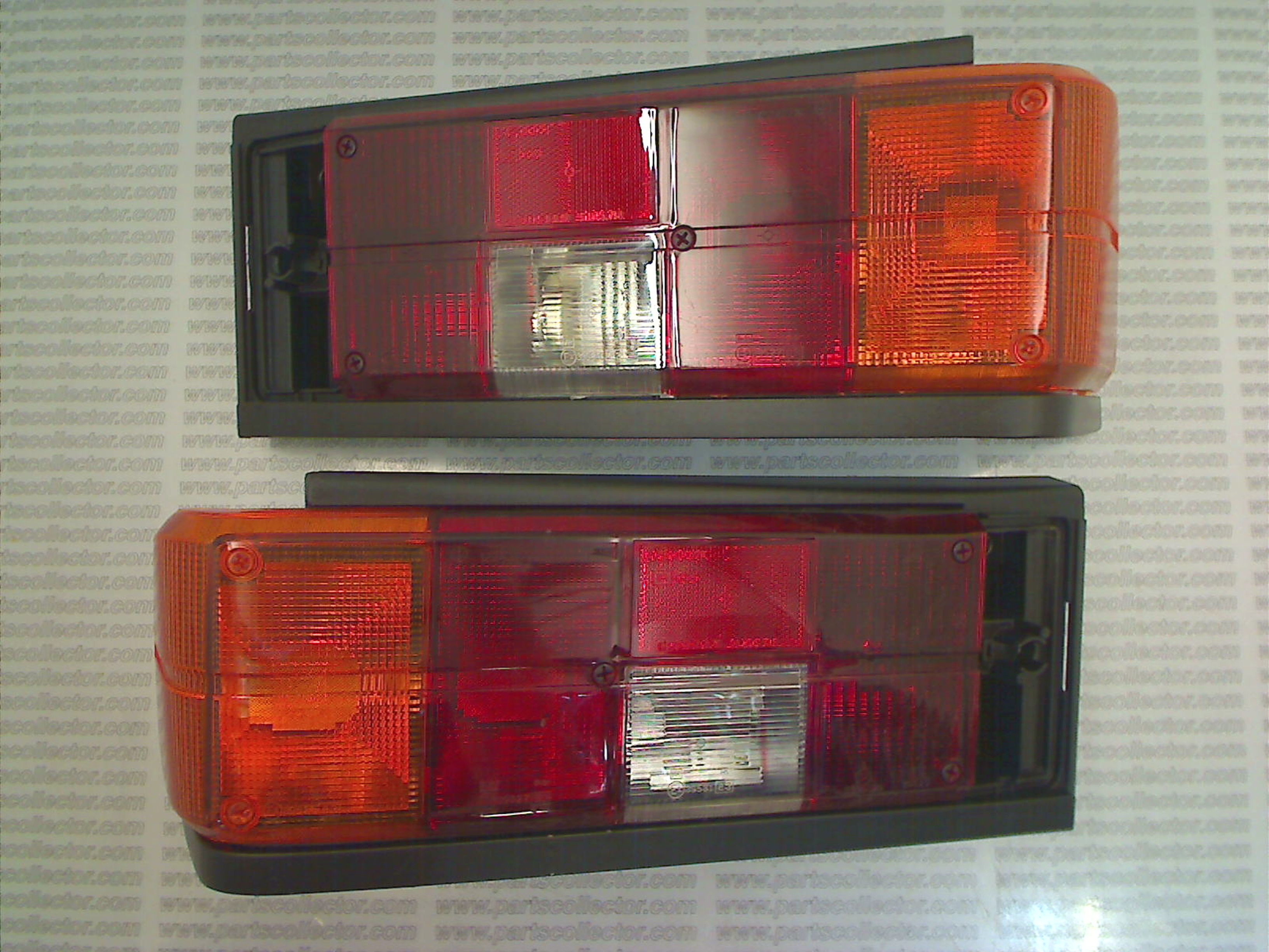 PAIR OF TAIL LIGHTS