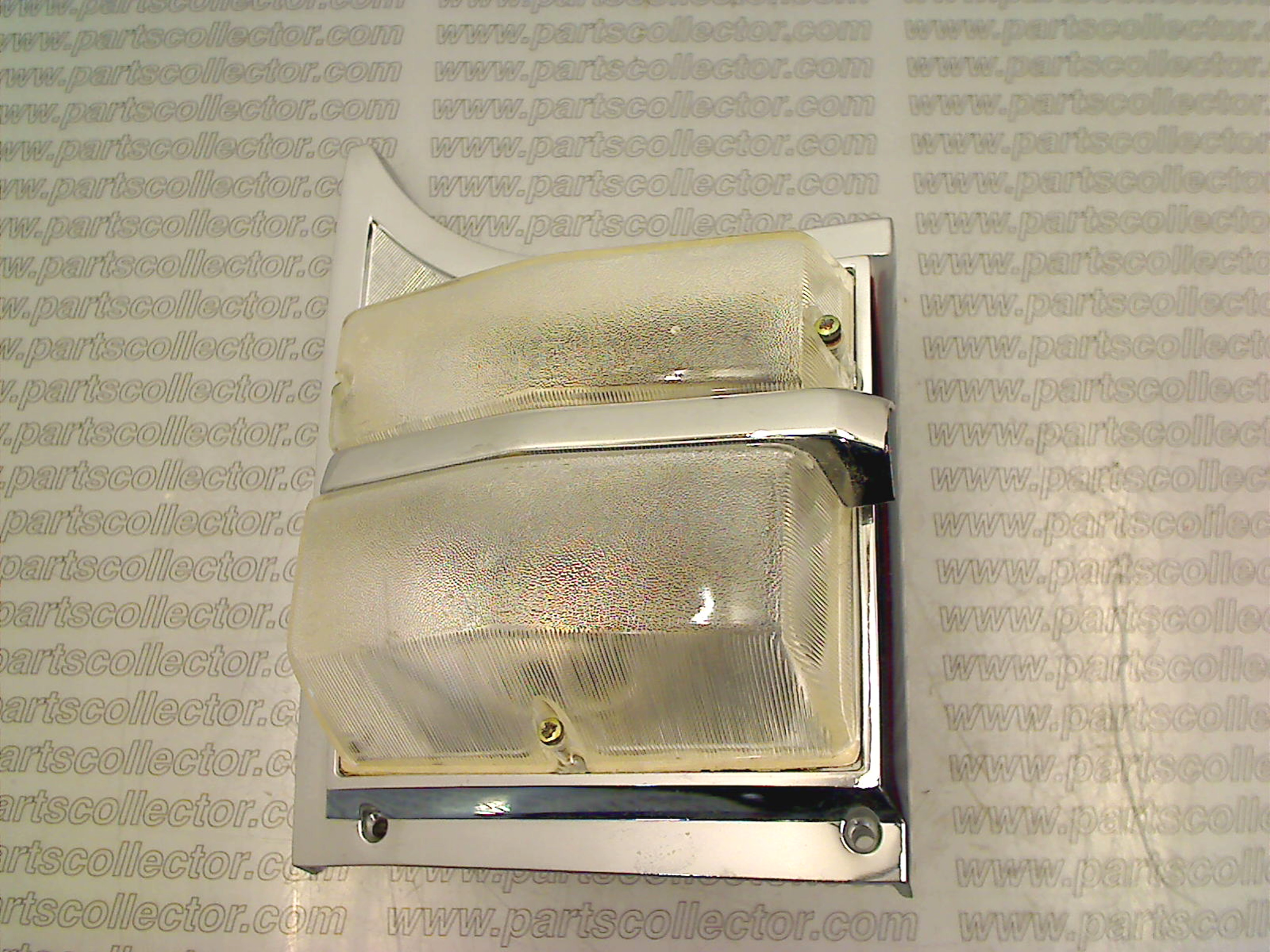 RH FRONT LIGHT