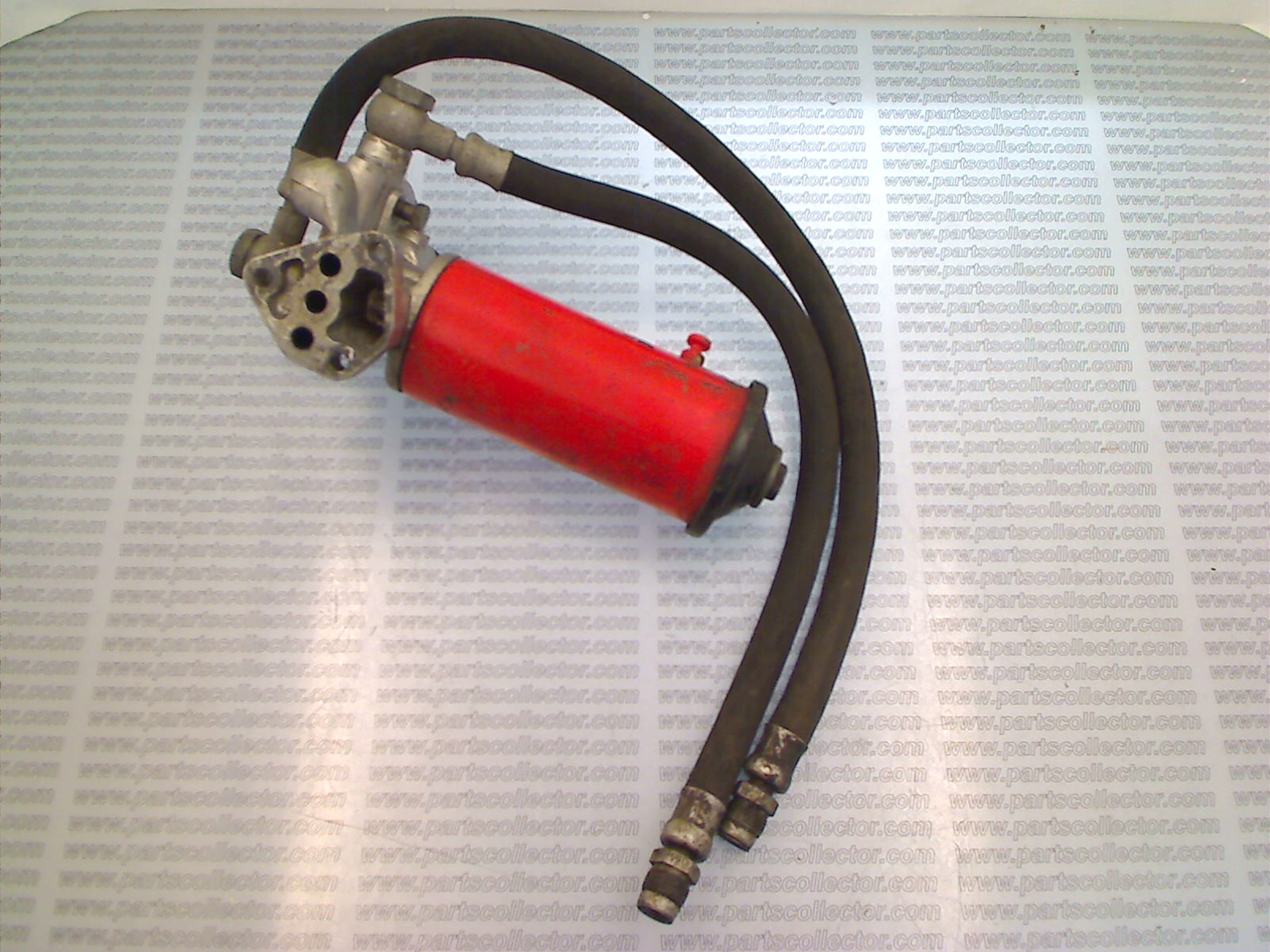OIL FILTER WITH SUPPORT