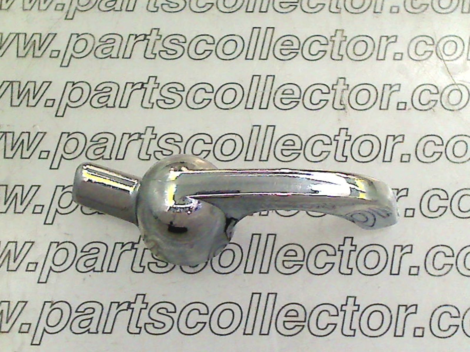 HANDLE DEFLECTOR LH