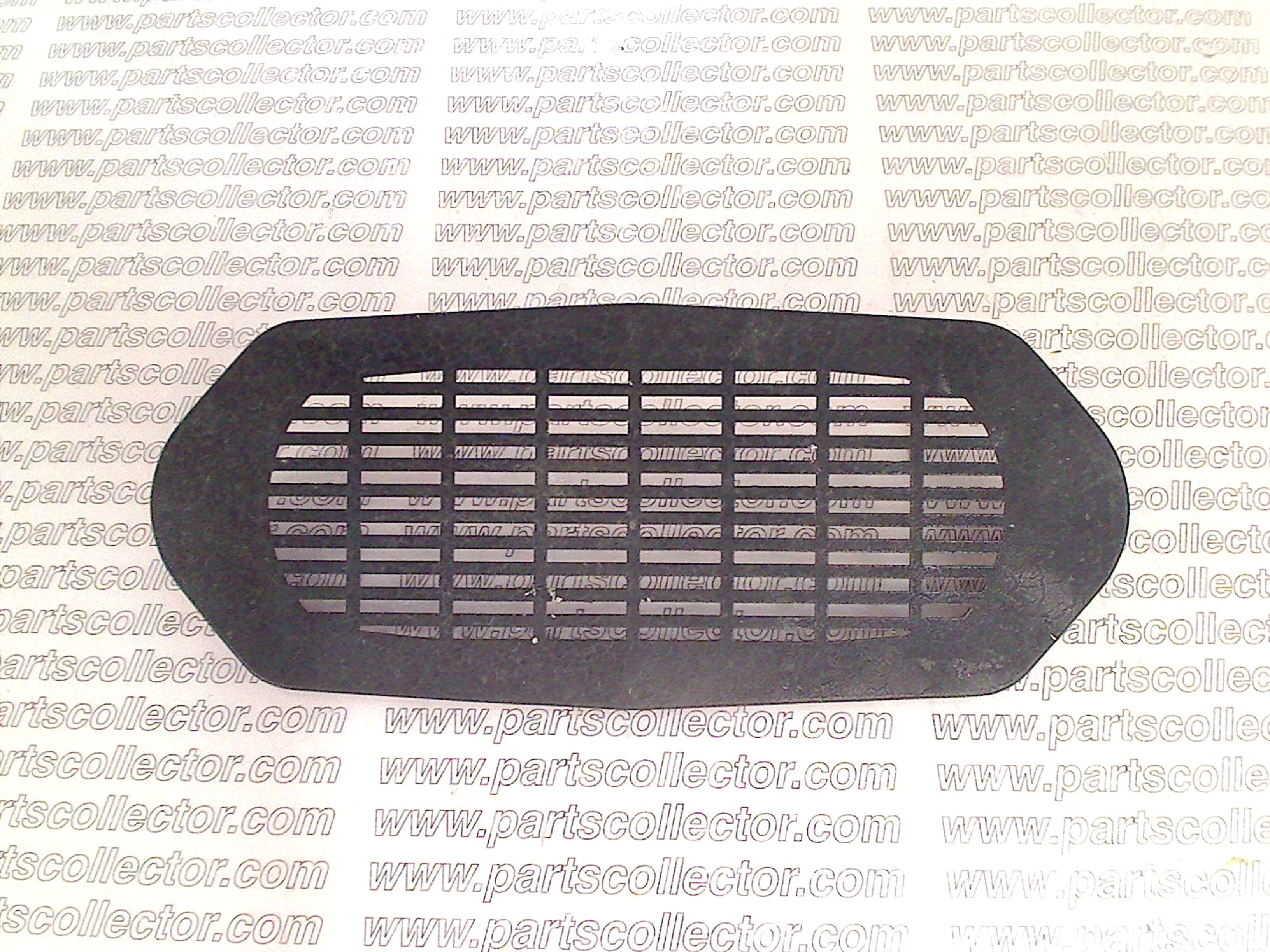 LANCIA FULVIA DASHBOARD SPEAKER GRILLE