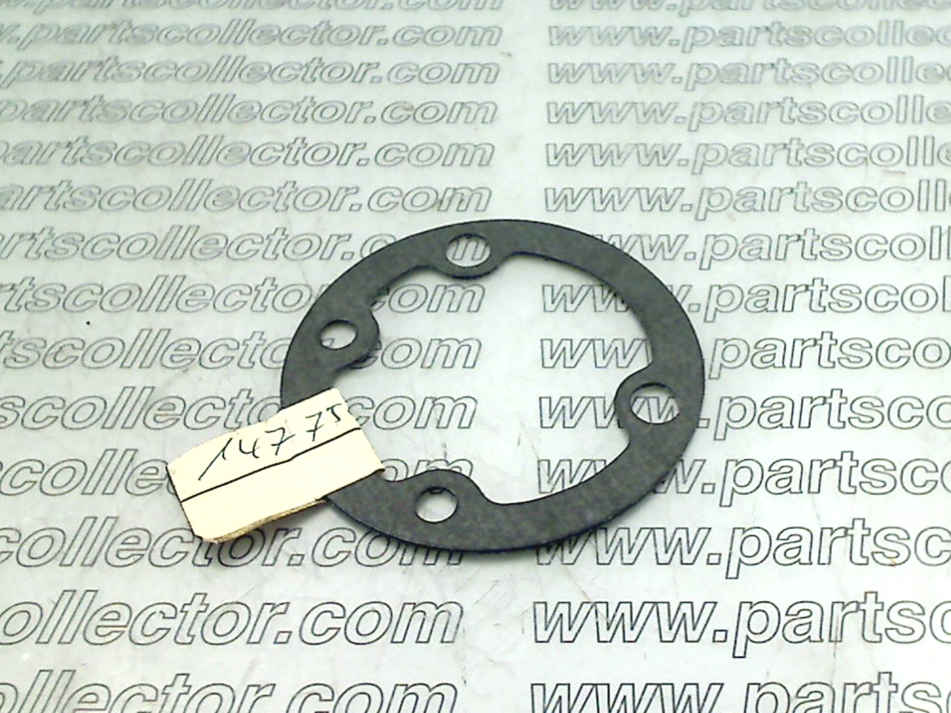 RH CYLINDER HEAD END PLATE GASKET