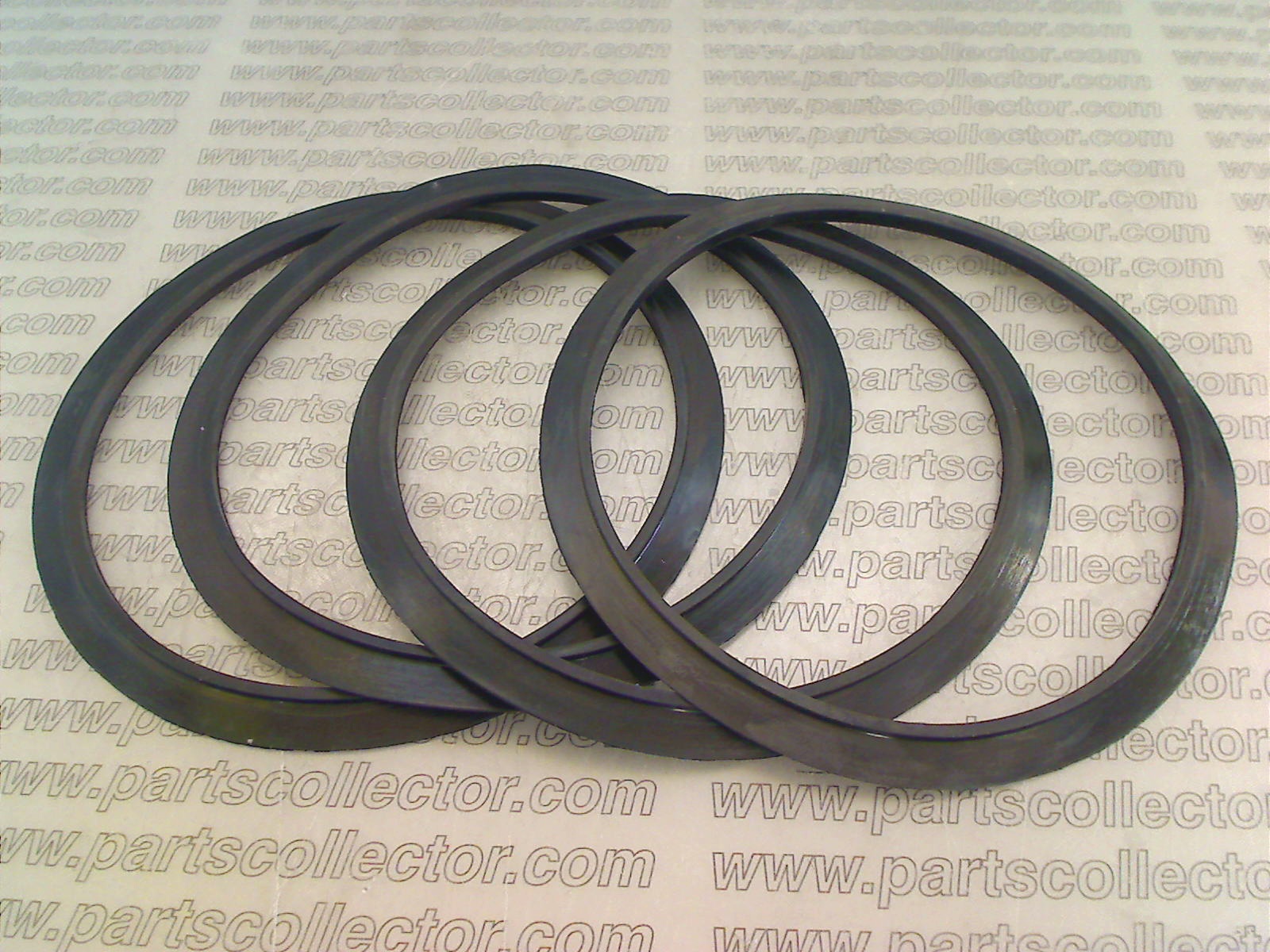 HEADLIGHT RUBBER