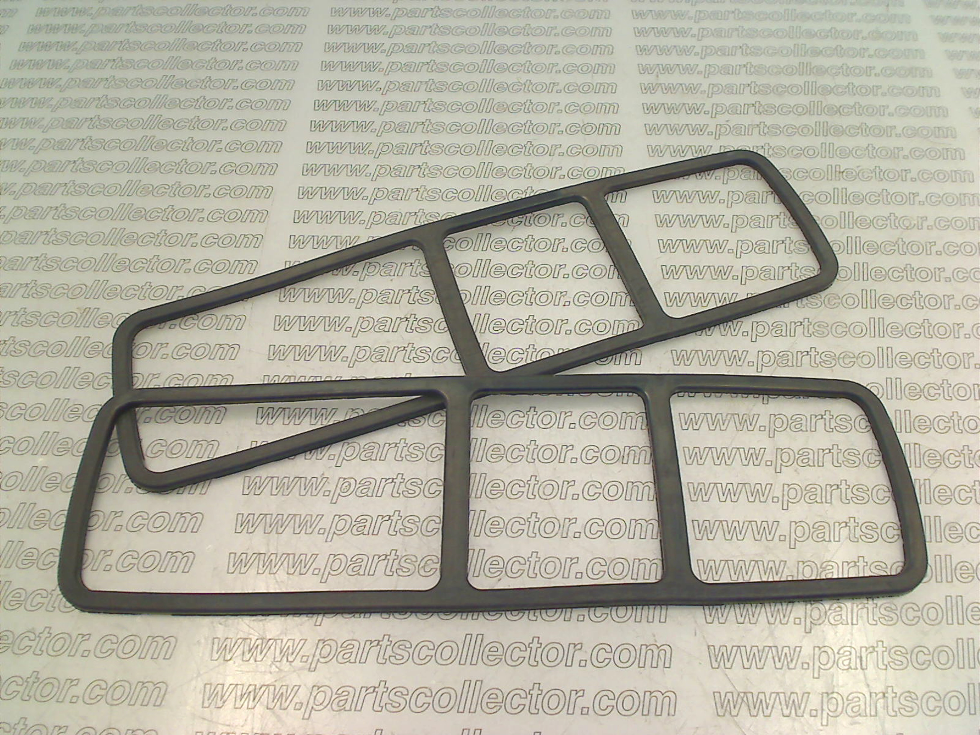 TAILIGHTS LENS RUBBER SEALS