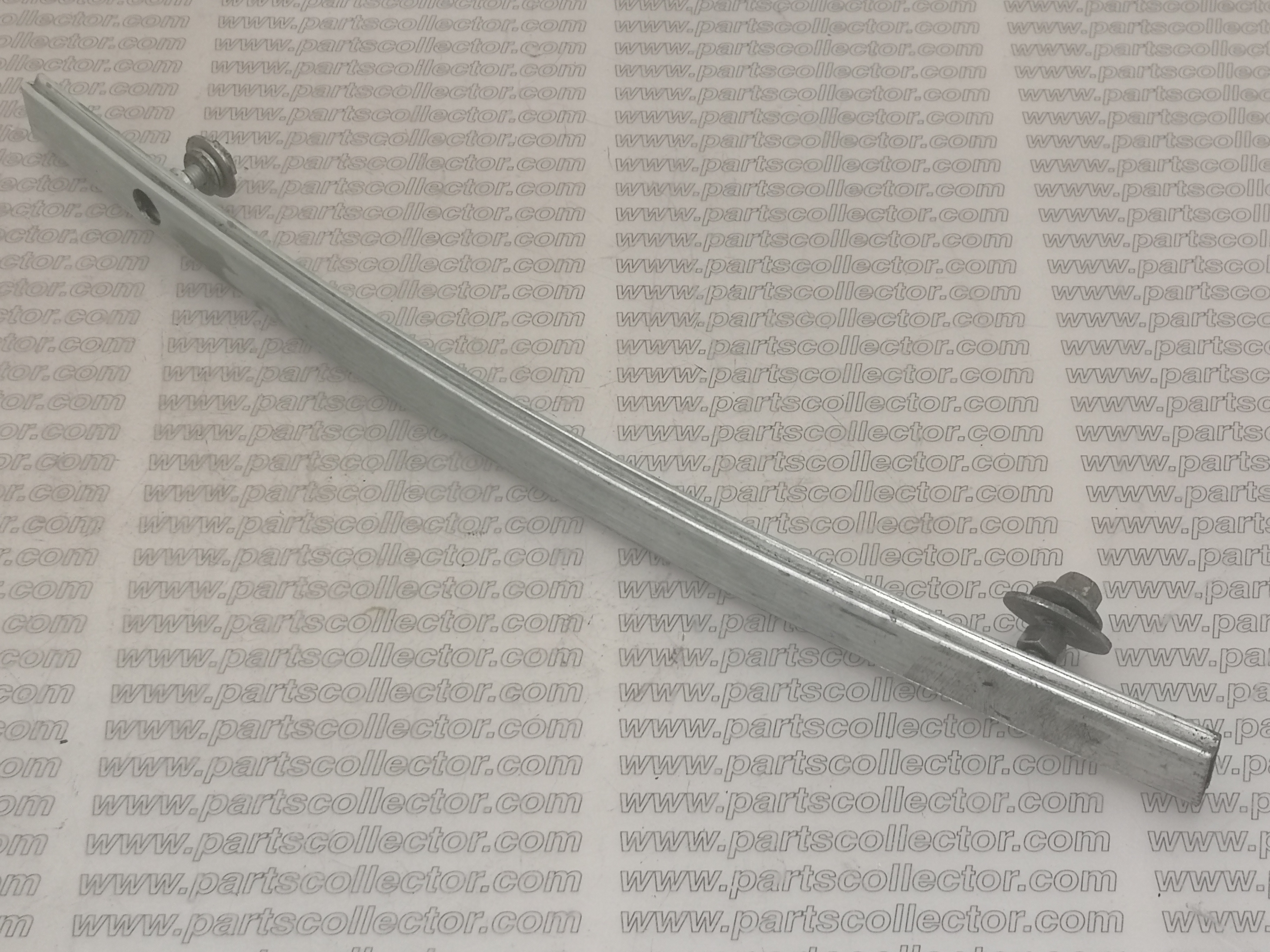 Descending glass guide