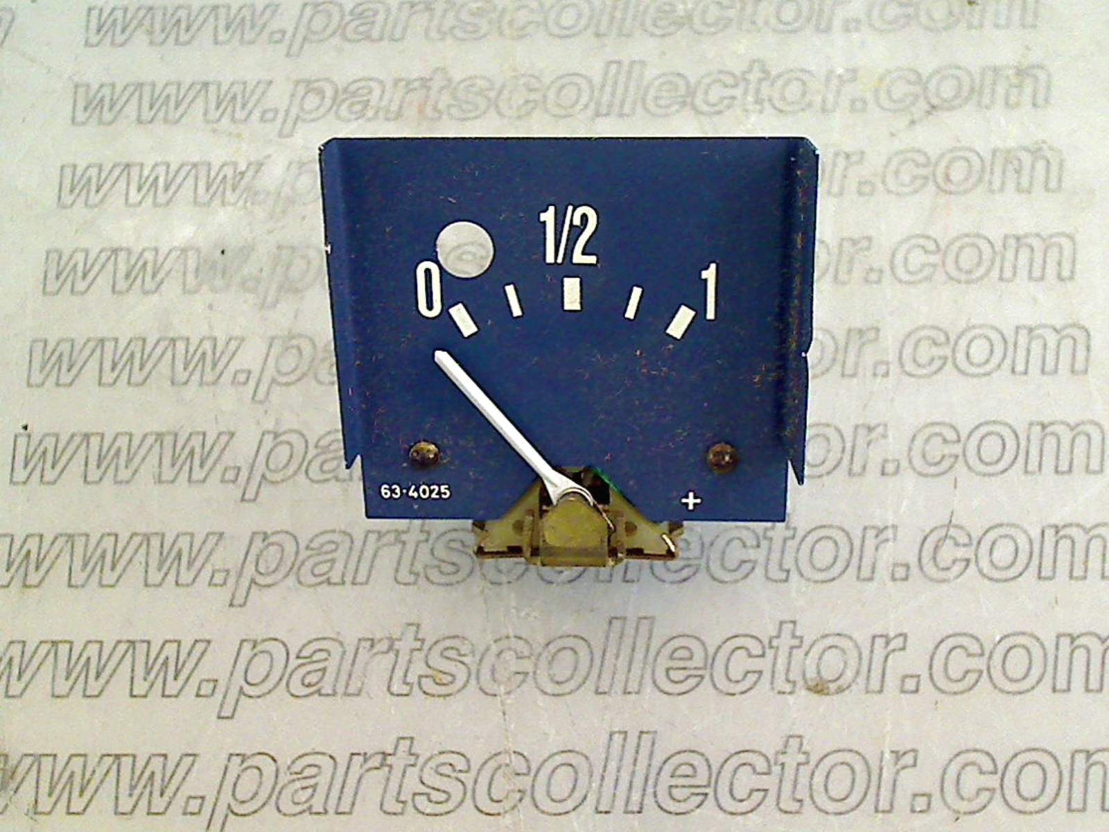 FUEL LEVEL GAUGE