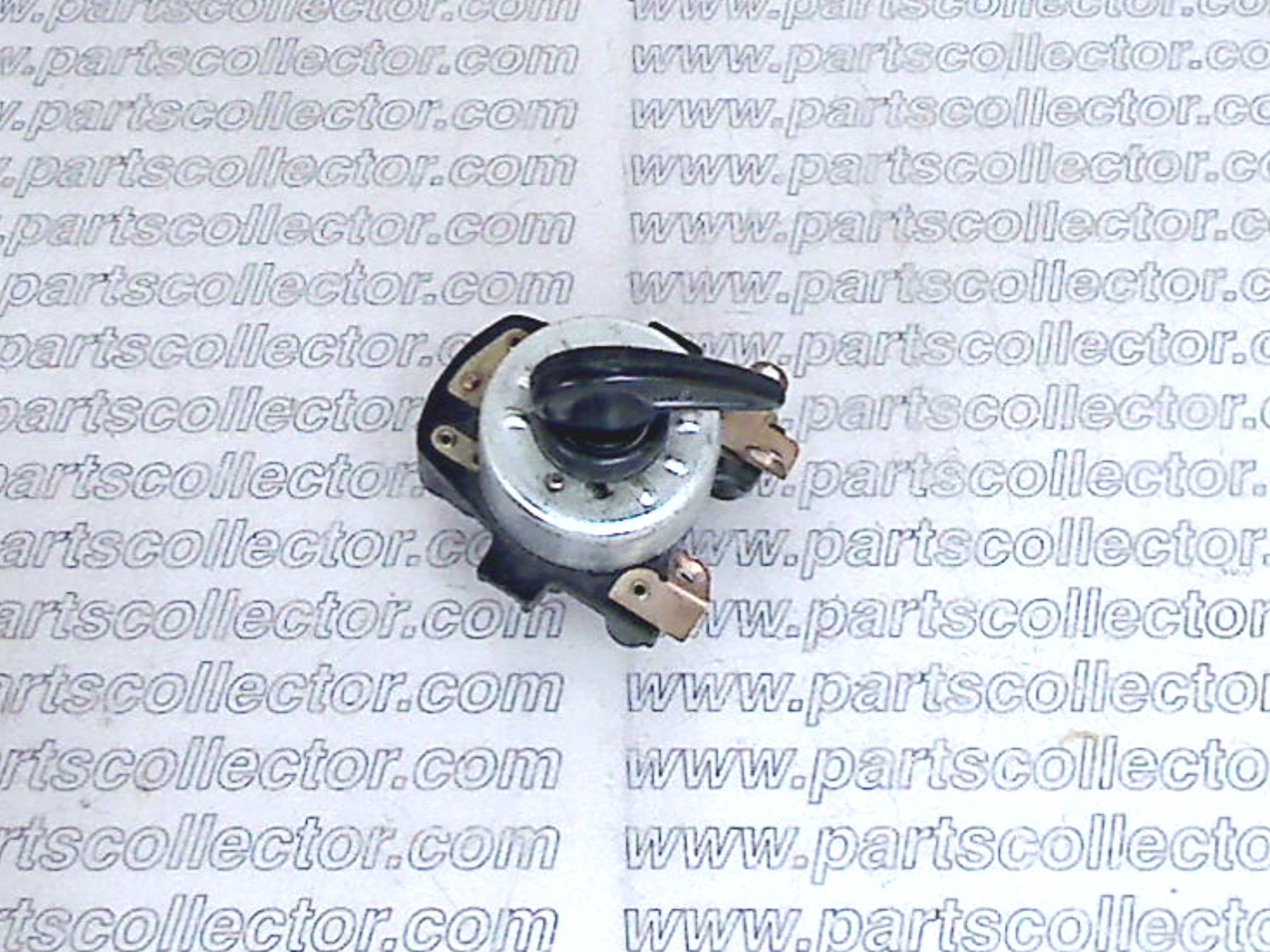 IGNITION SWITCH