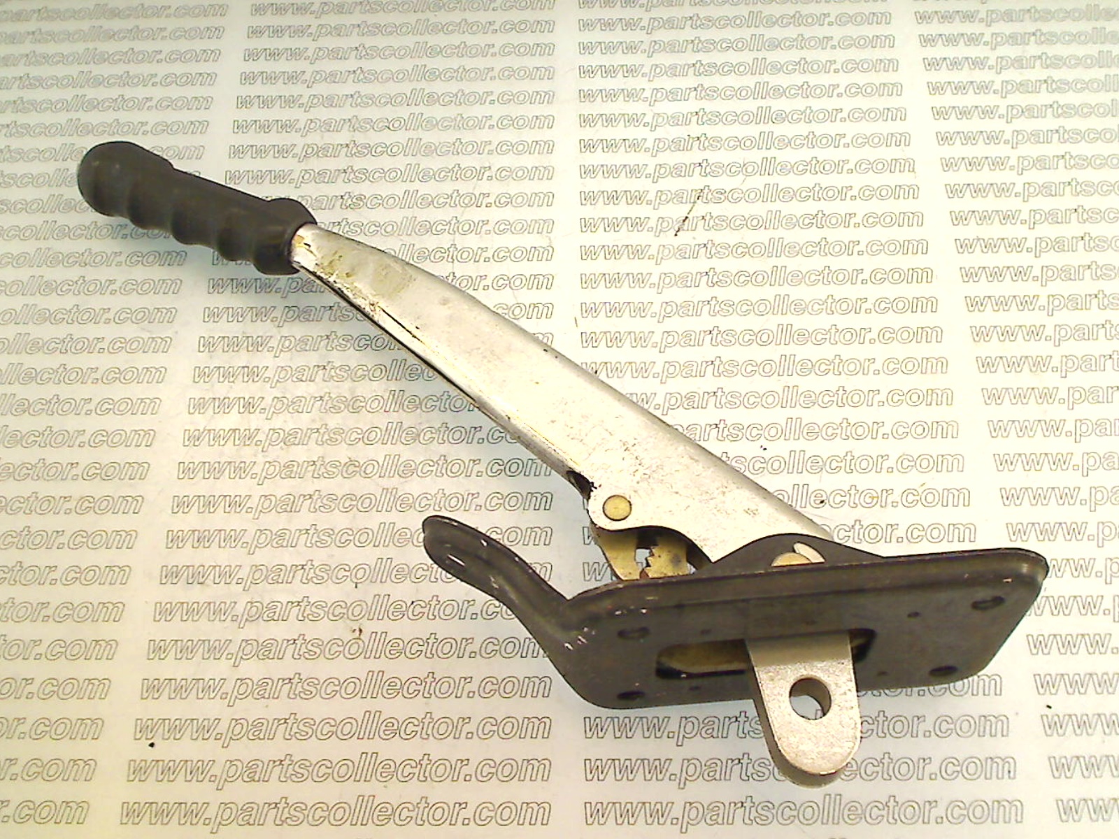 HANDBRAKE LEVER