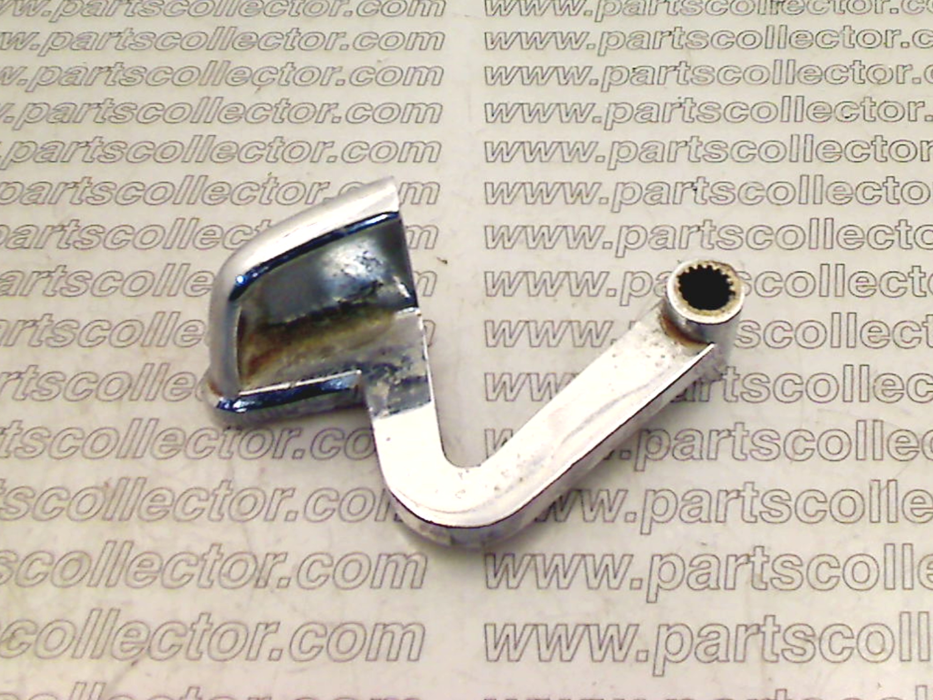 INTERNAL DOOR OPENING HANDLE RH