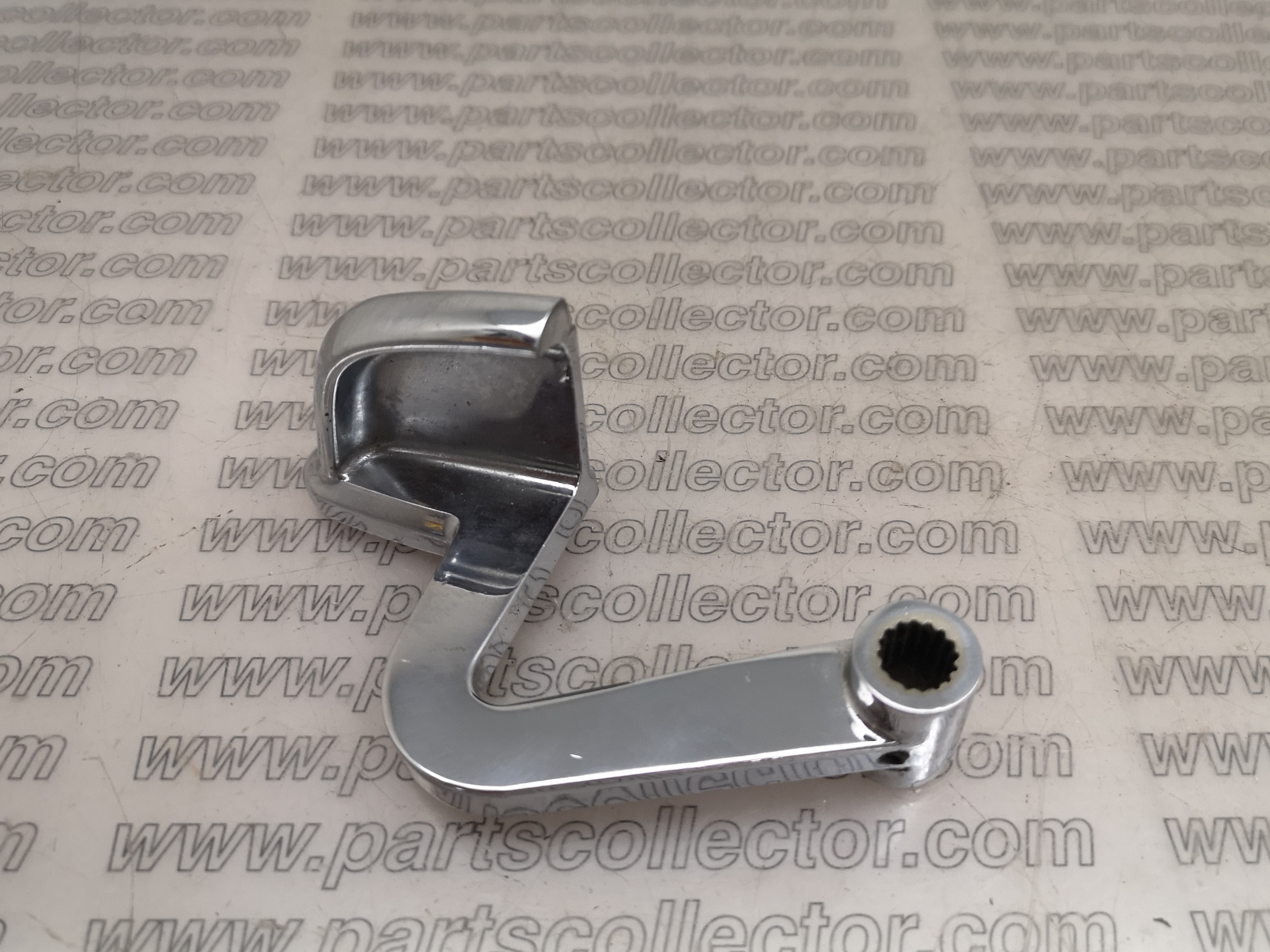 MANIGLIA APRIPORTA INTERNA  DX