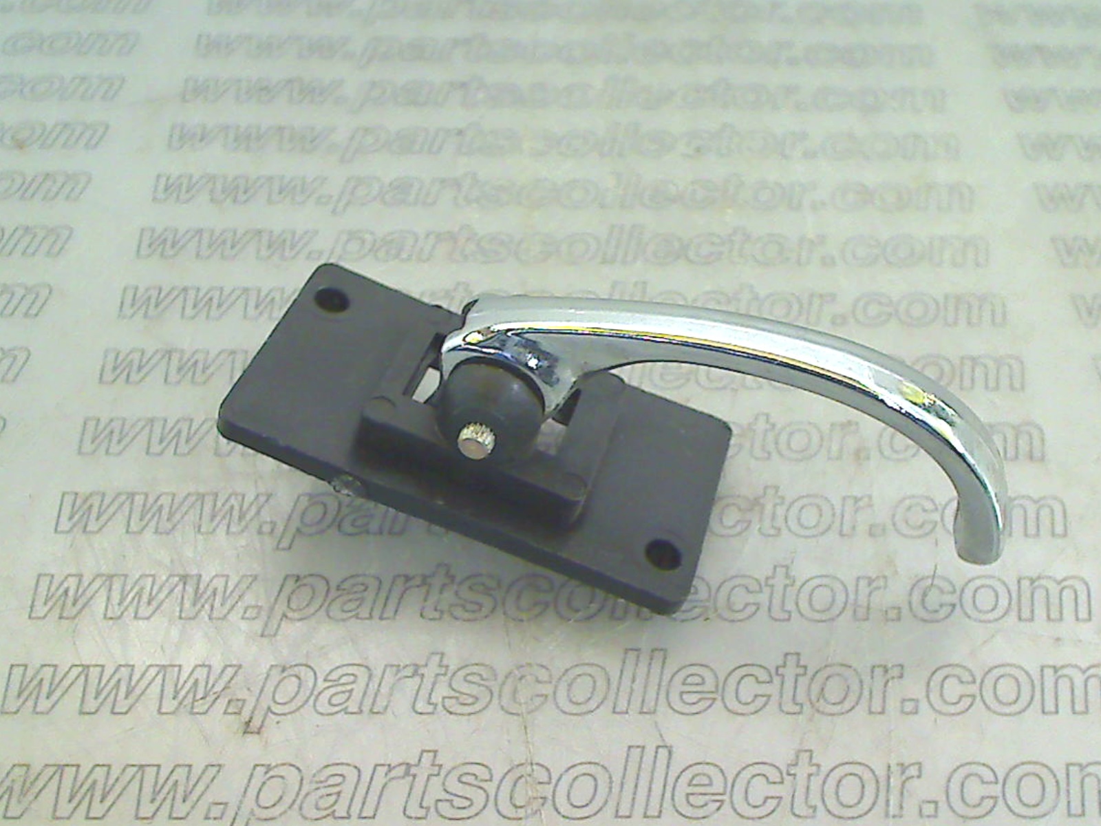 INNER DOOR HANDLE