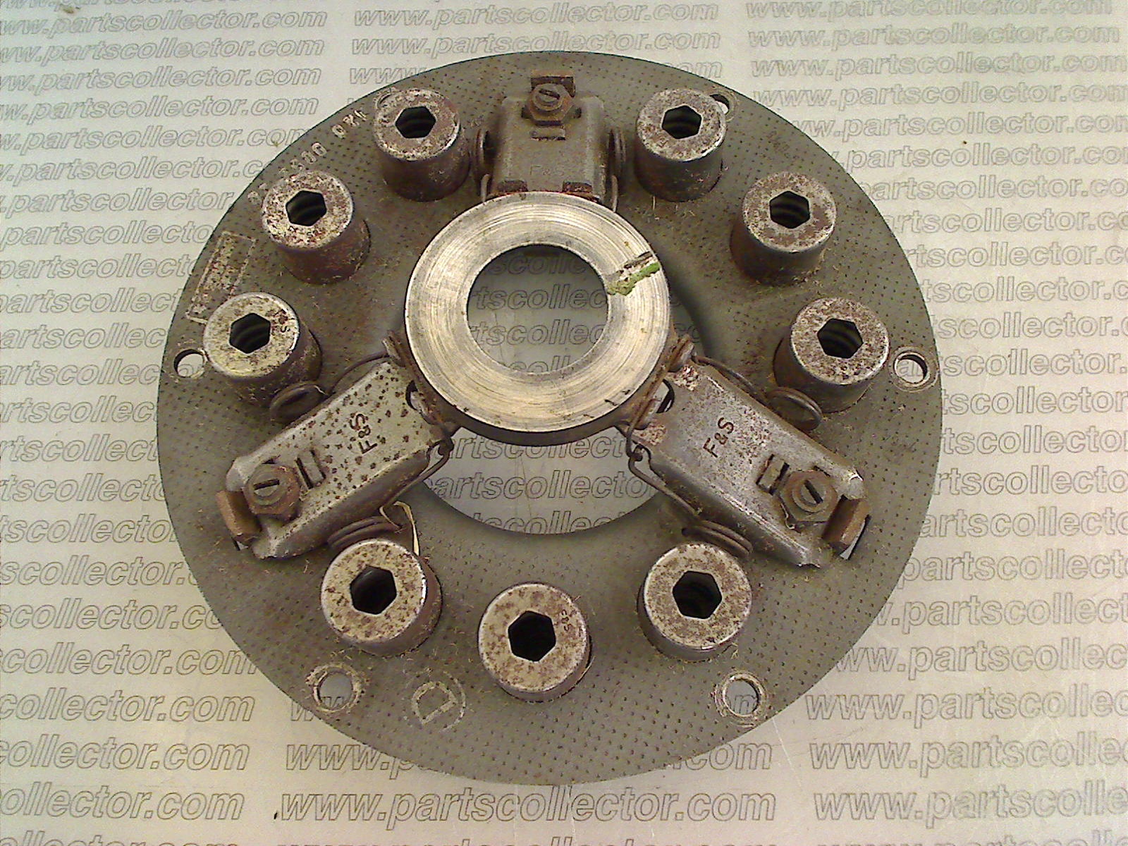 CLUTCH PRESSURE PLATE