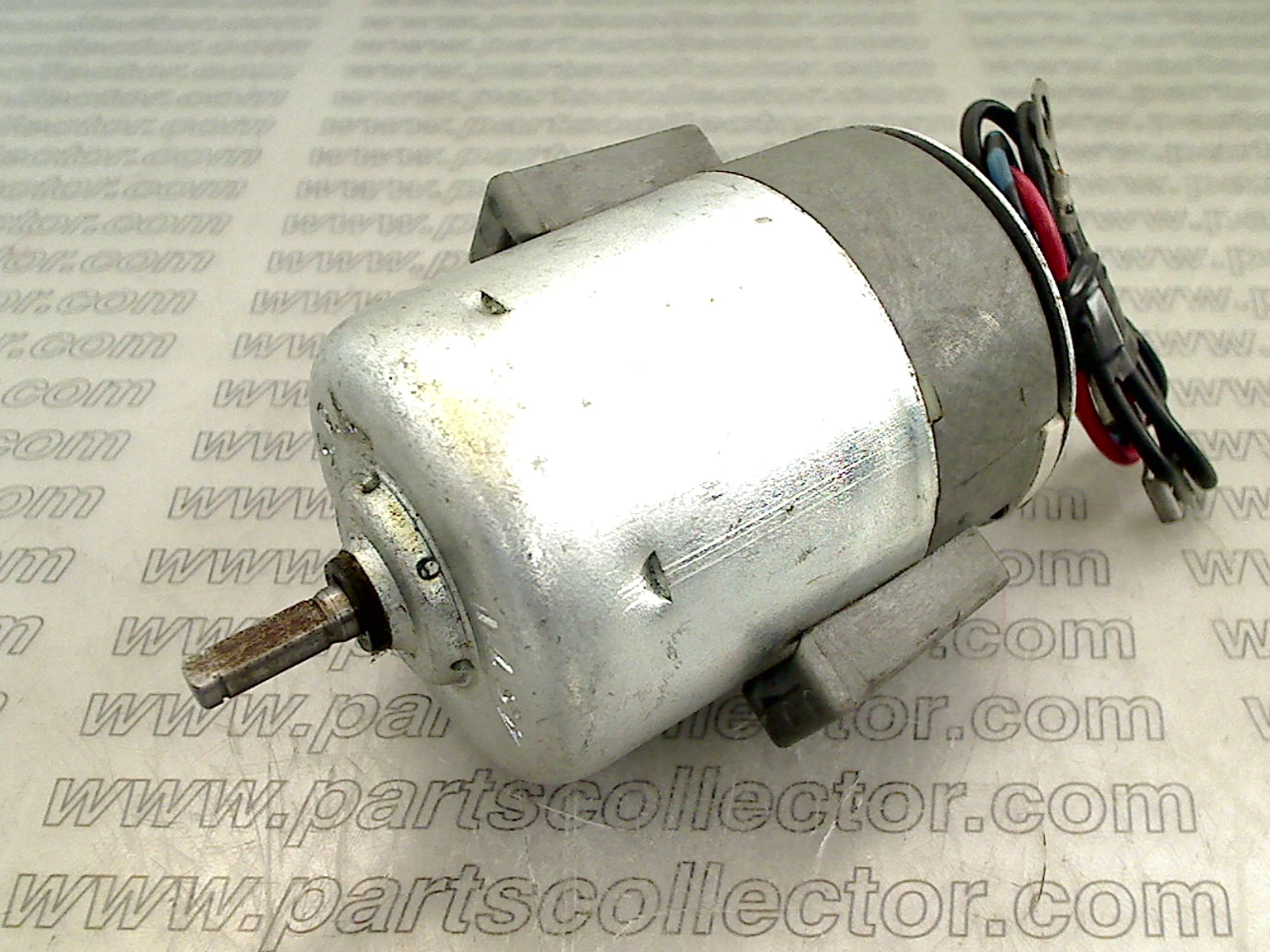 ELECTRIC MOTOR