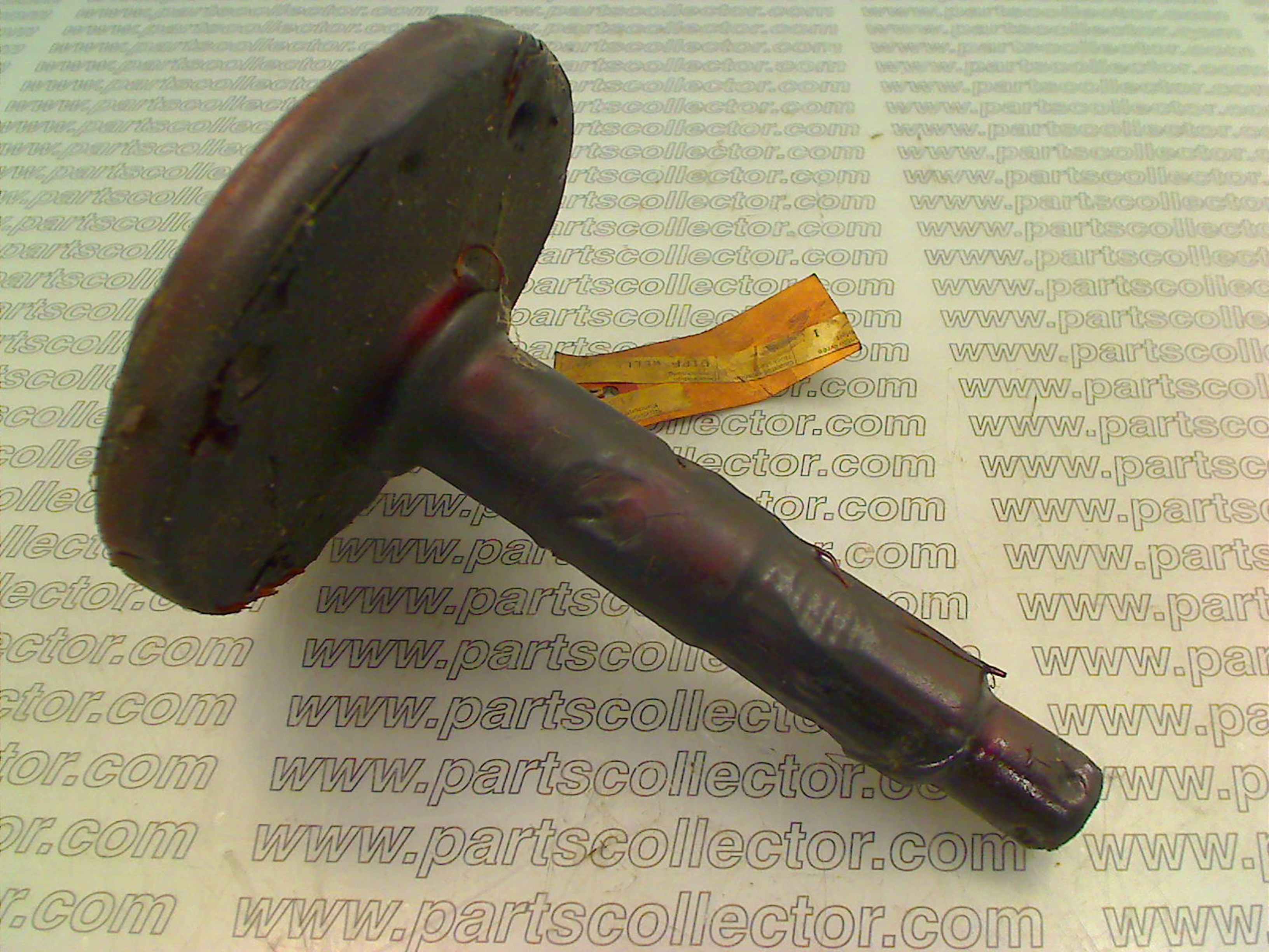 REAR STUB AXLE