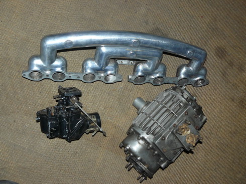 INTAKE MANIFOLD, CARBURETTOR AND COMPRESSOR. OEM PARTS