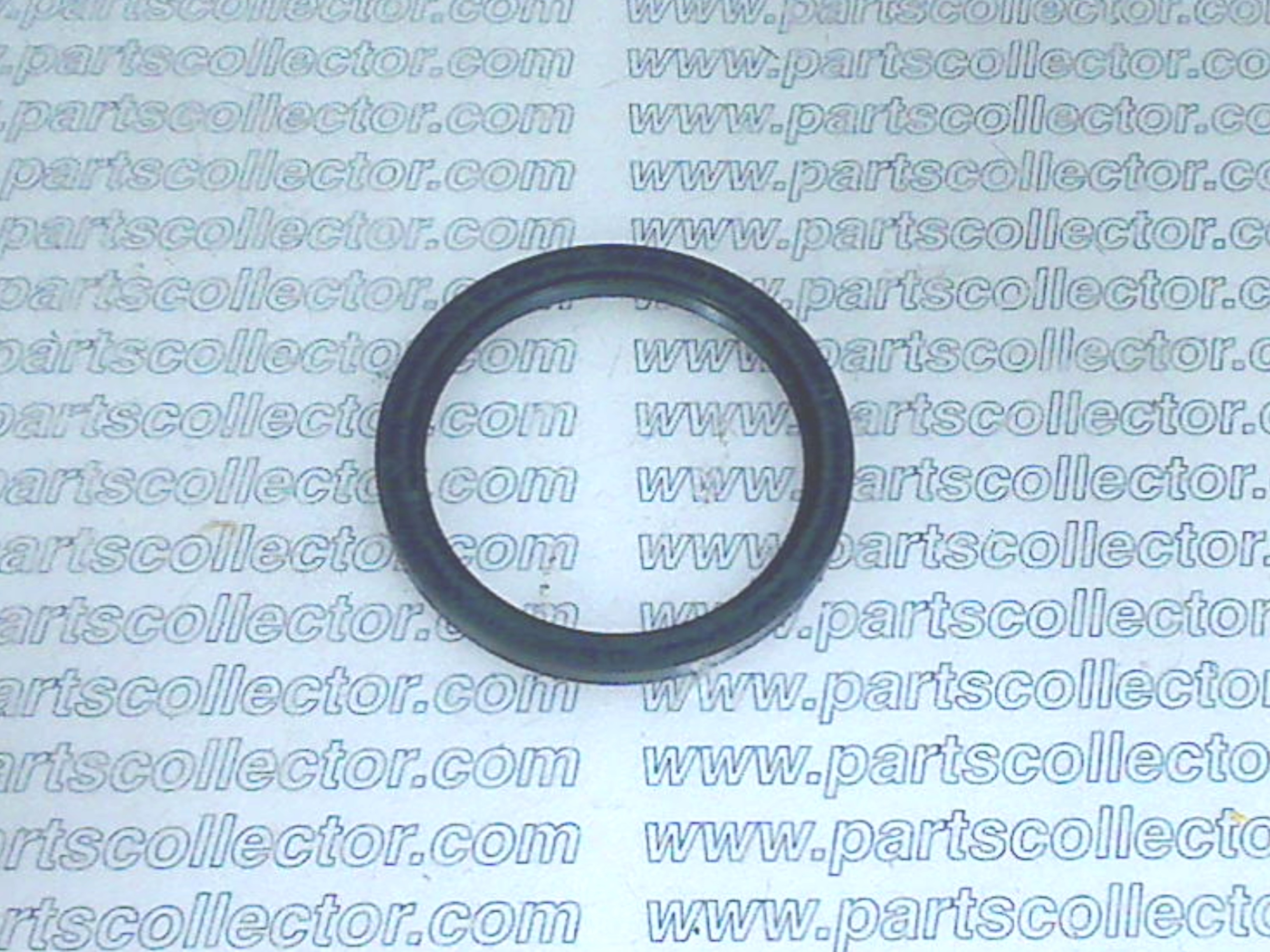 DIFFERENTIAL OIL SEAL