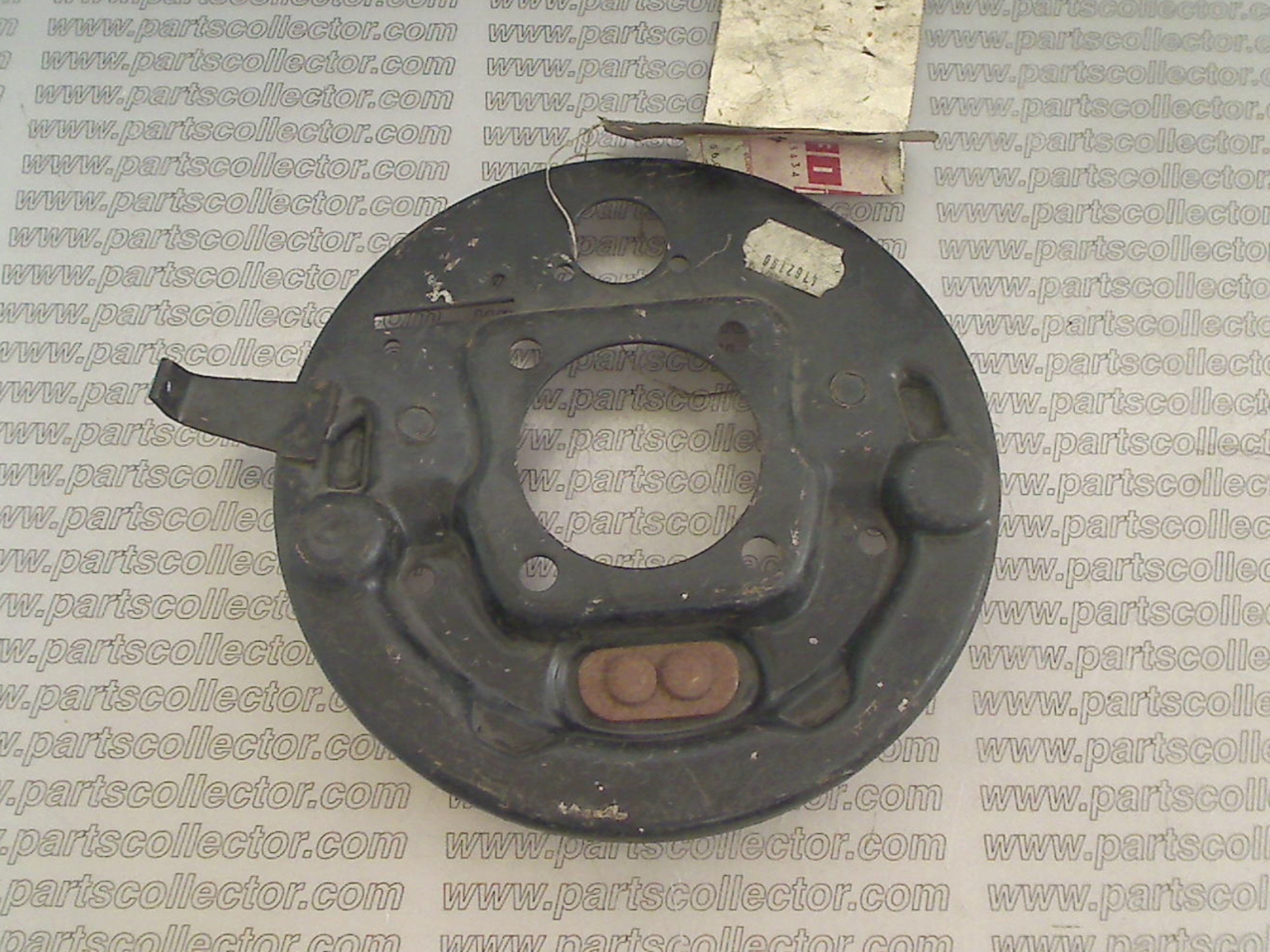 LH BRAKE SHOE PLATE