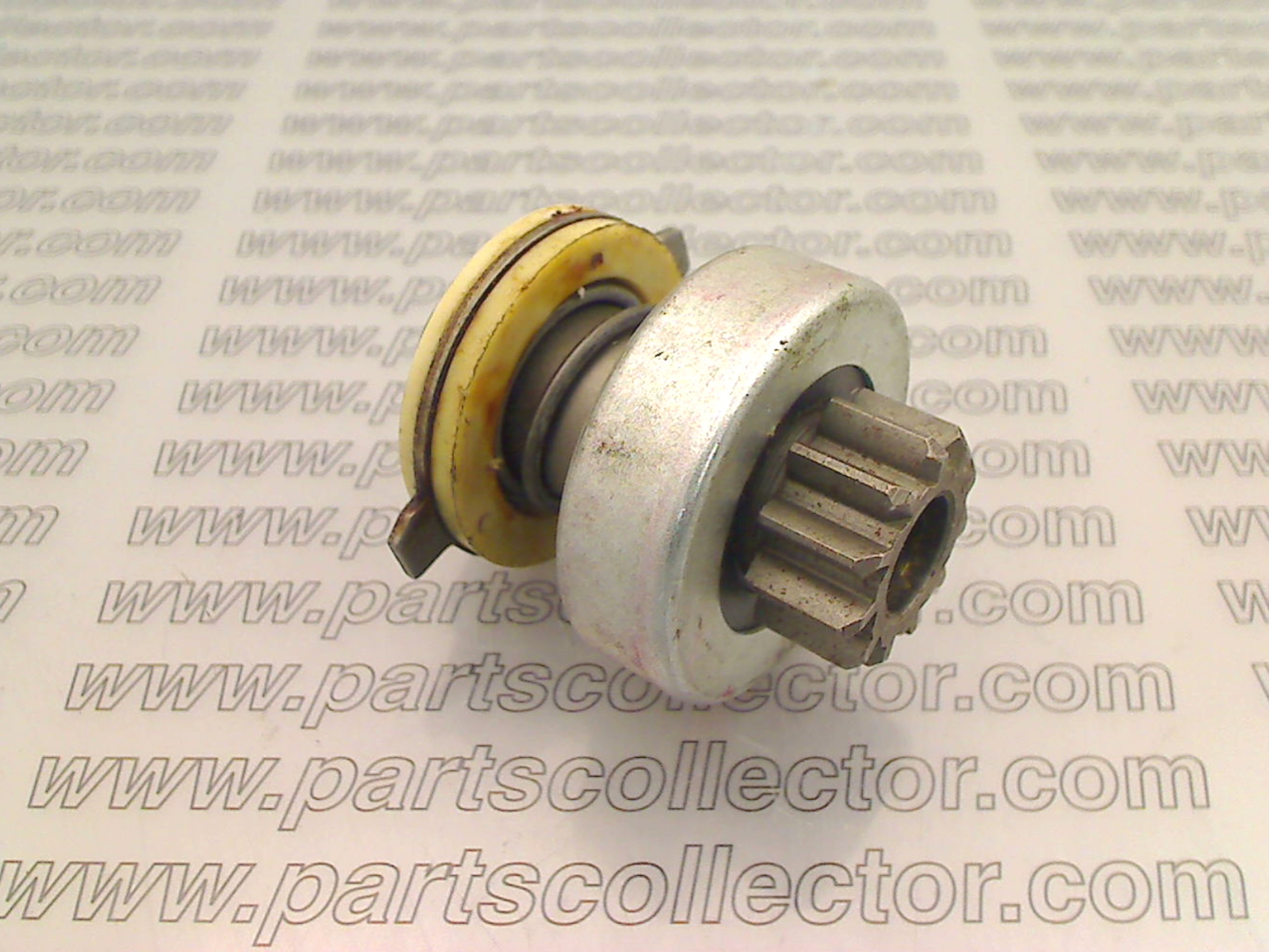 STARTER MOTOR PINION