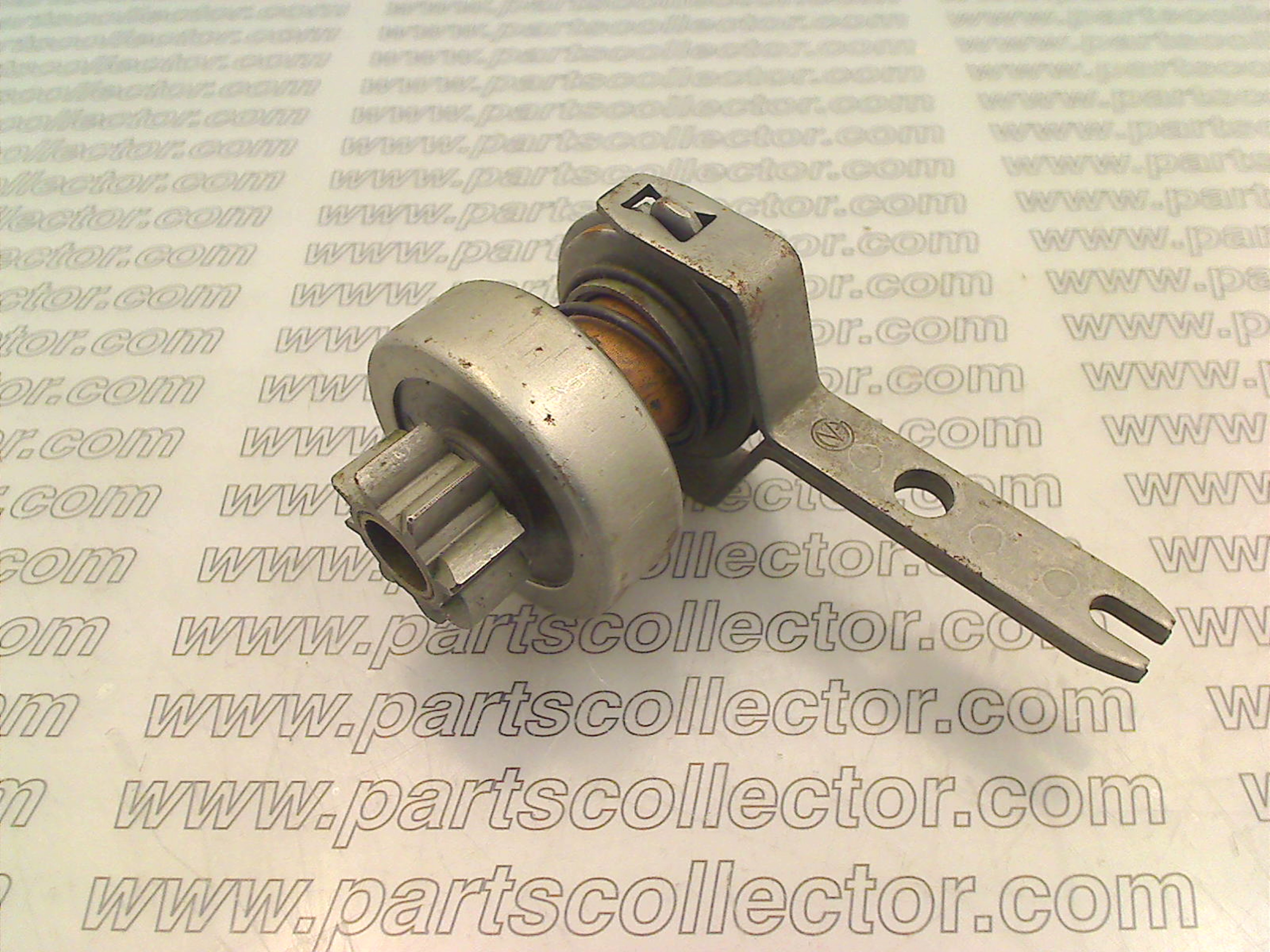 STARTER MOTOR PINION