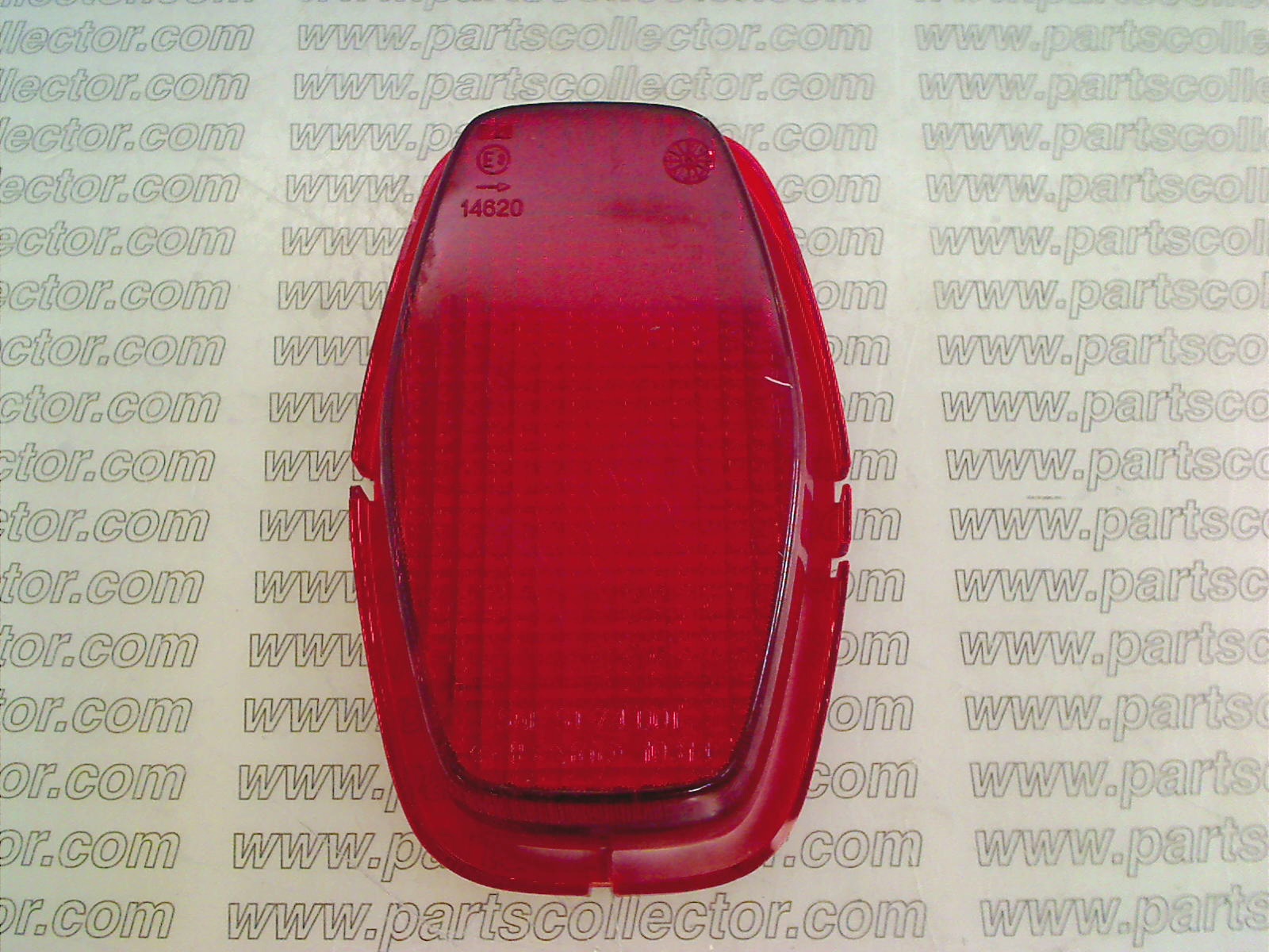 TAILIGHT LENS