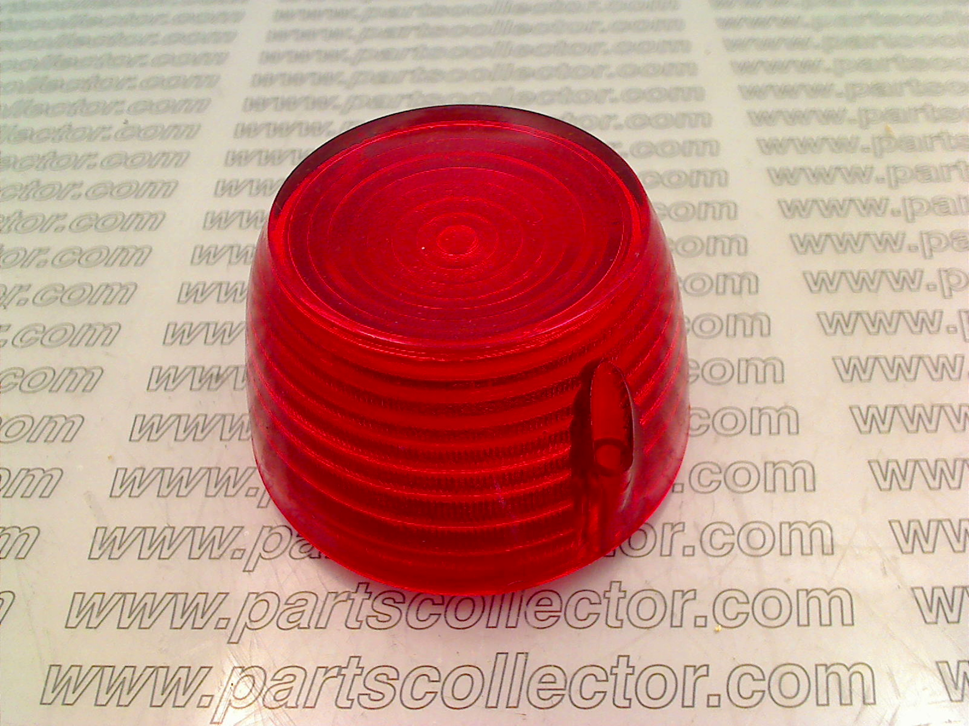 TAIL LIGHT LENS