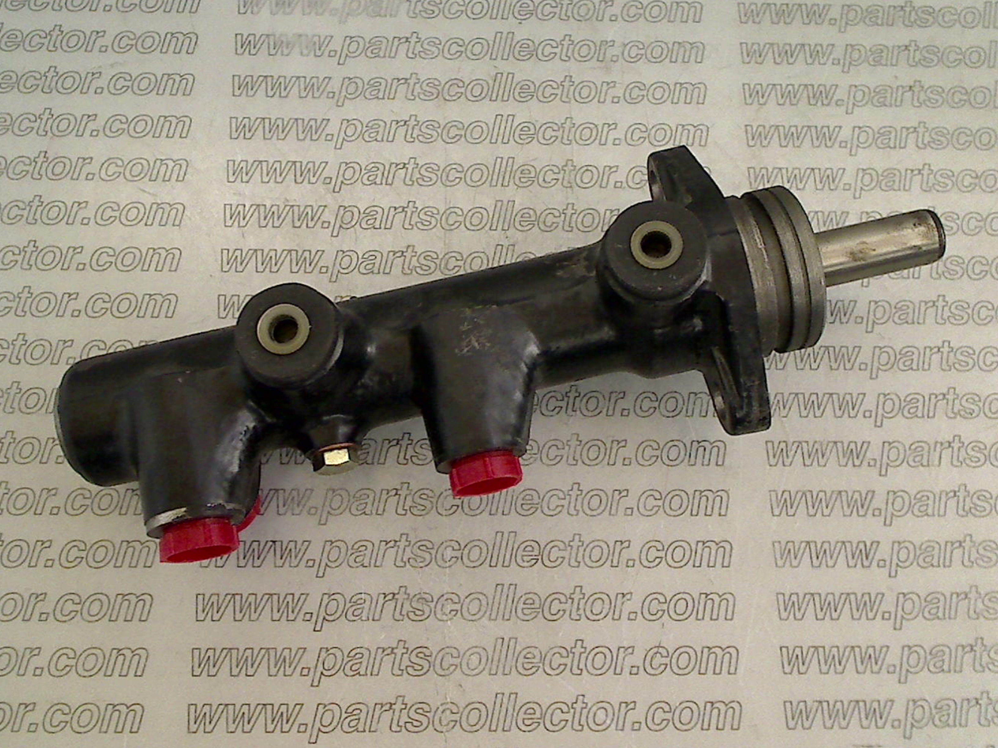 BRAKE MASTER CYLINDER