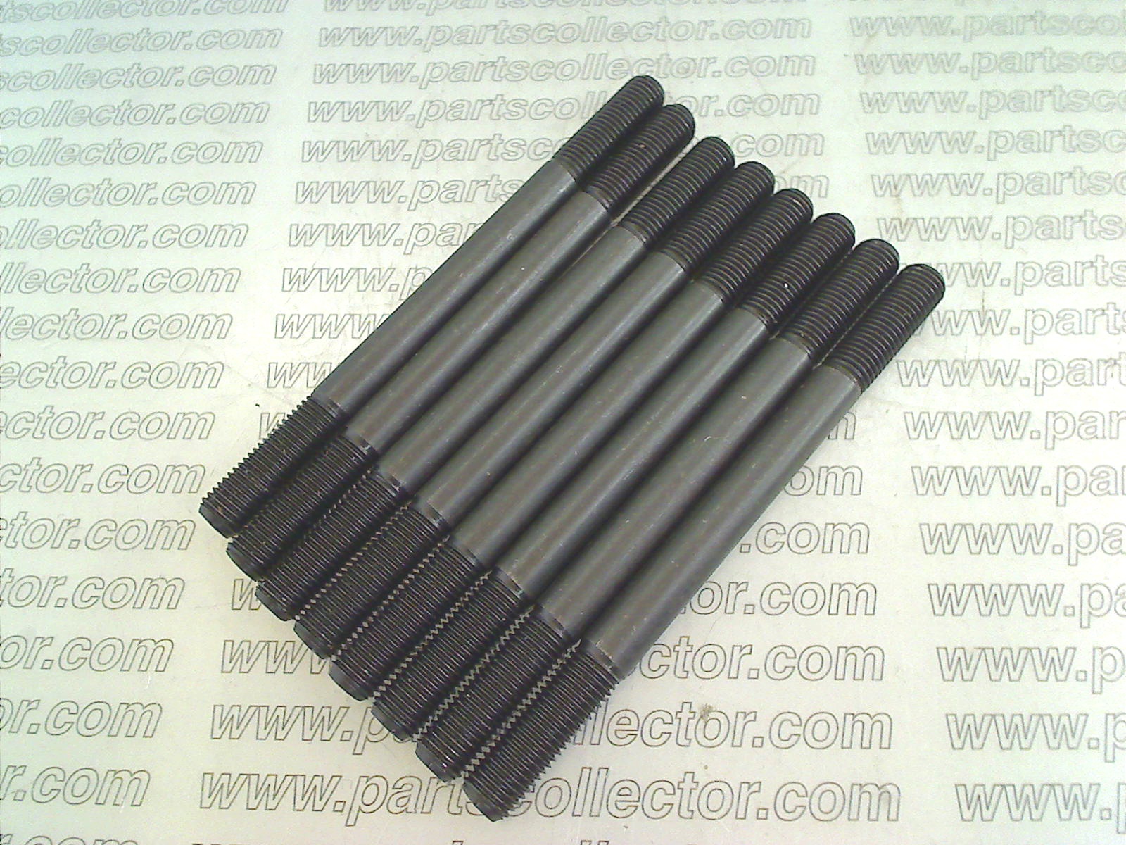 CYLINDER HEAD STUD - SHORT