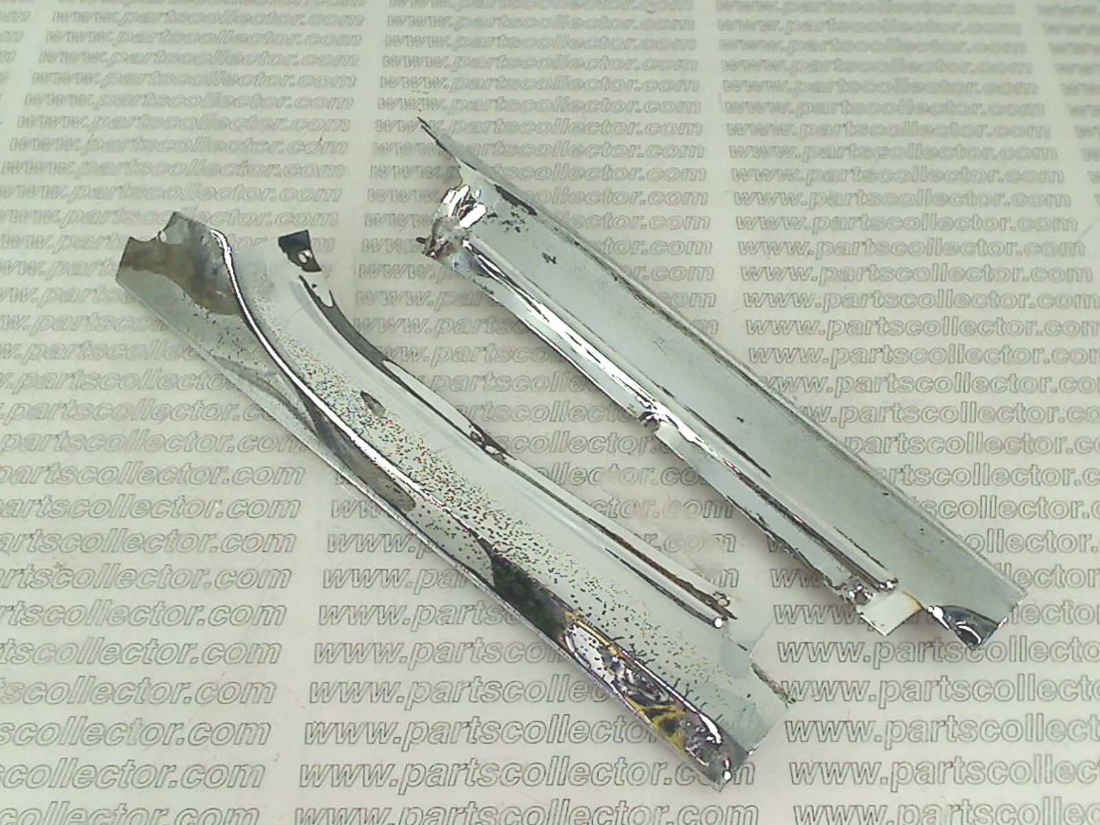 LH  RH MOLDING