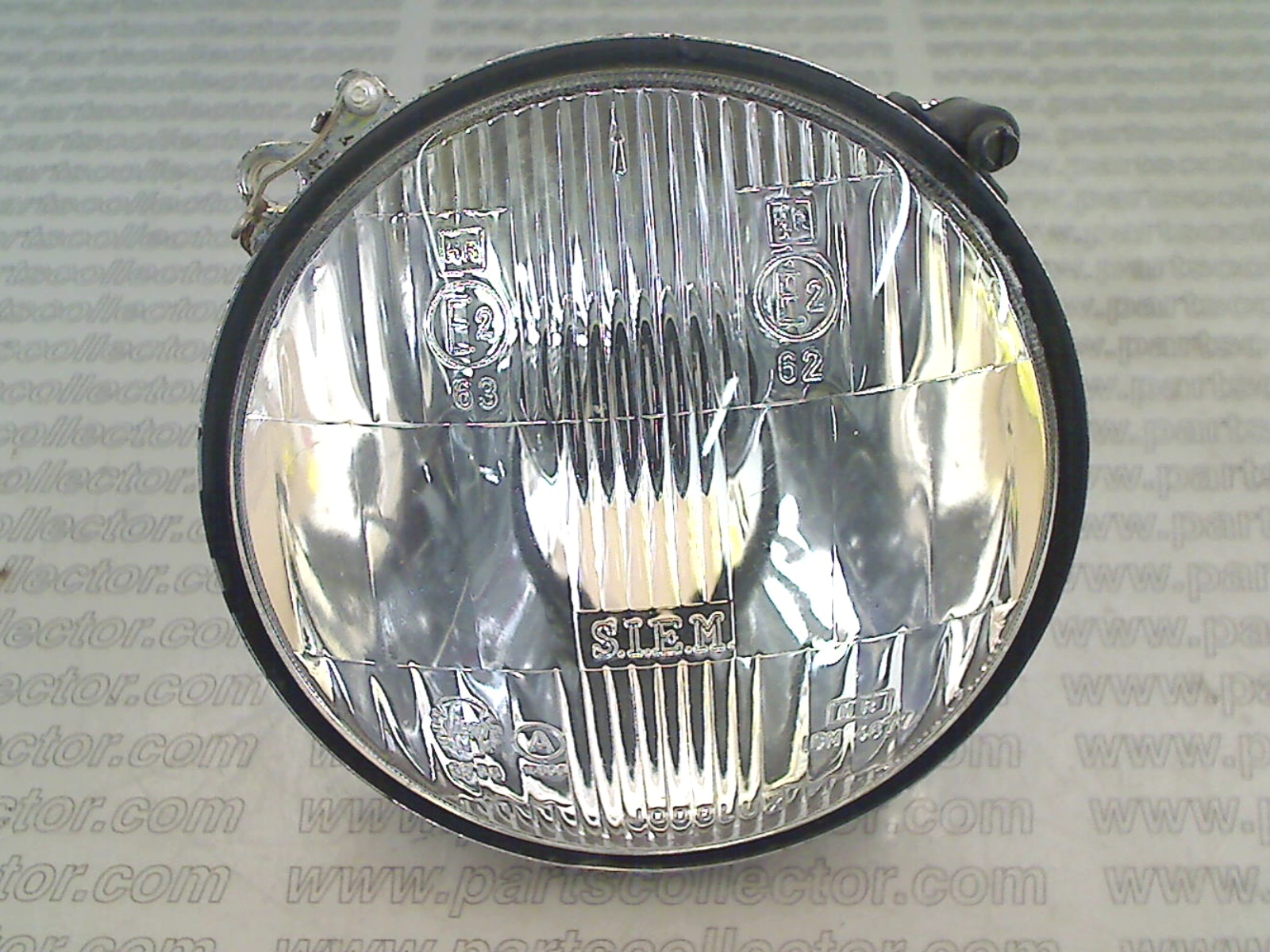 HEADLIGHT