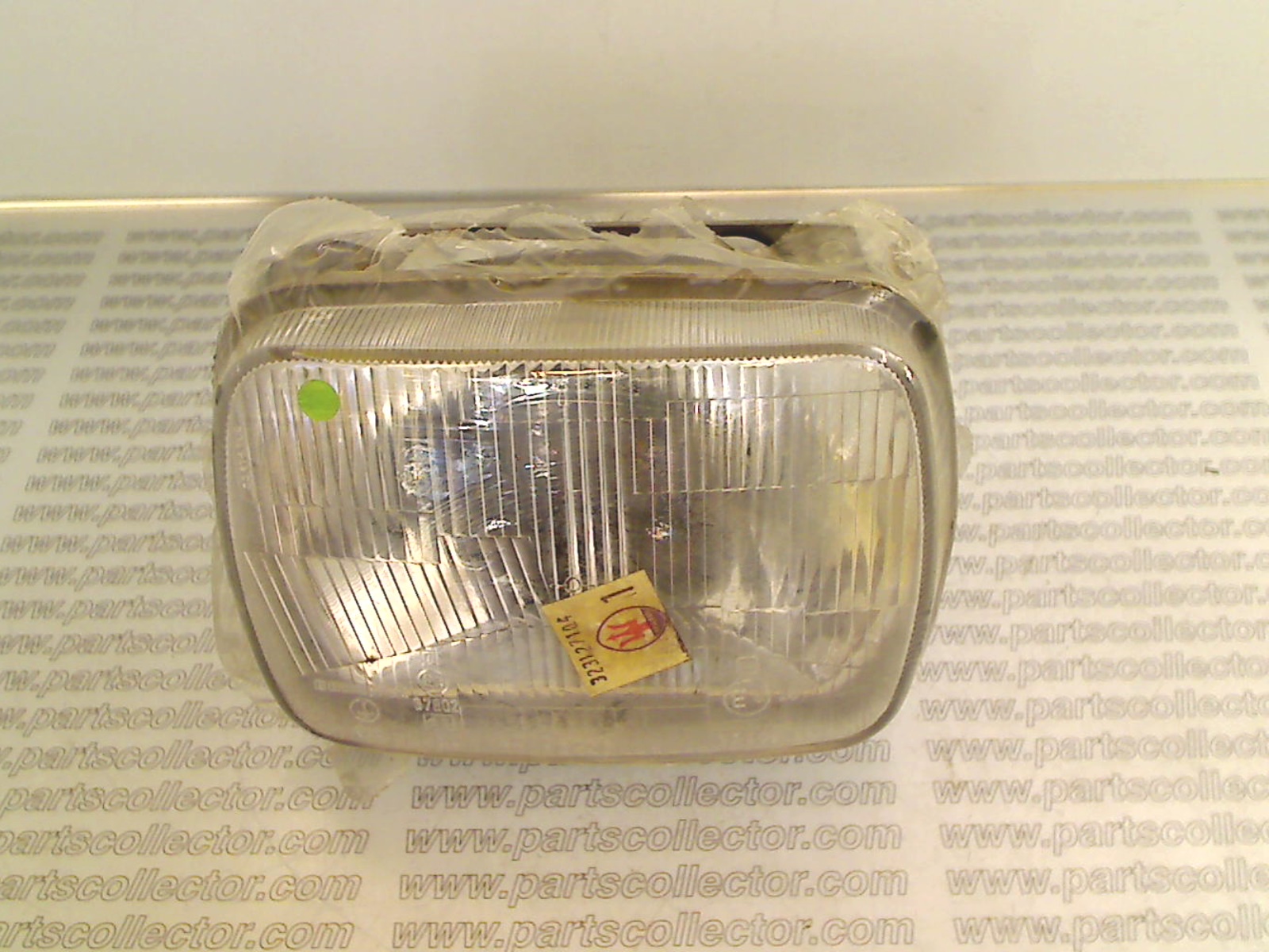 RH HEADLIGHT