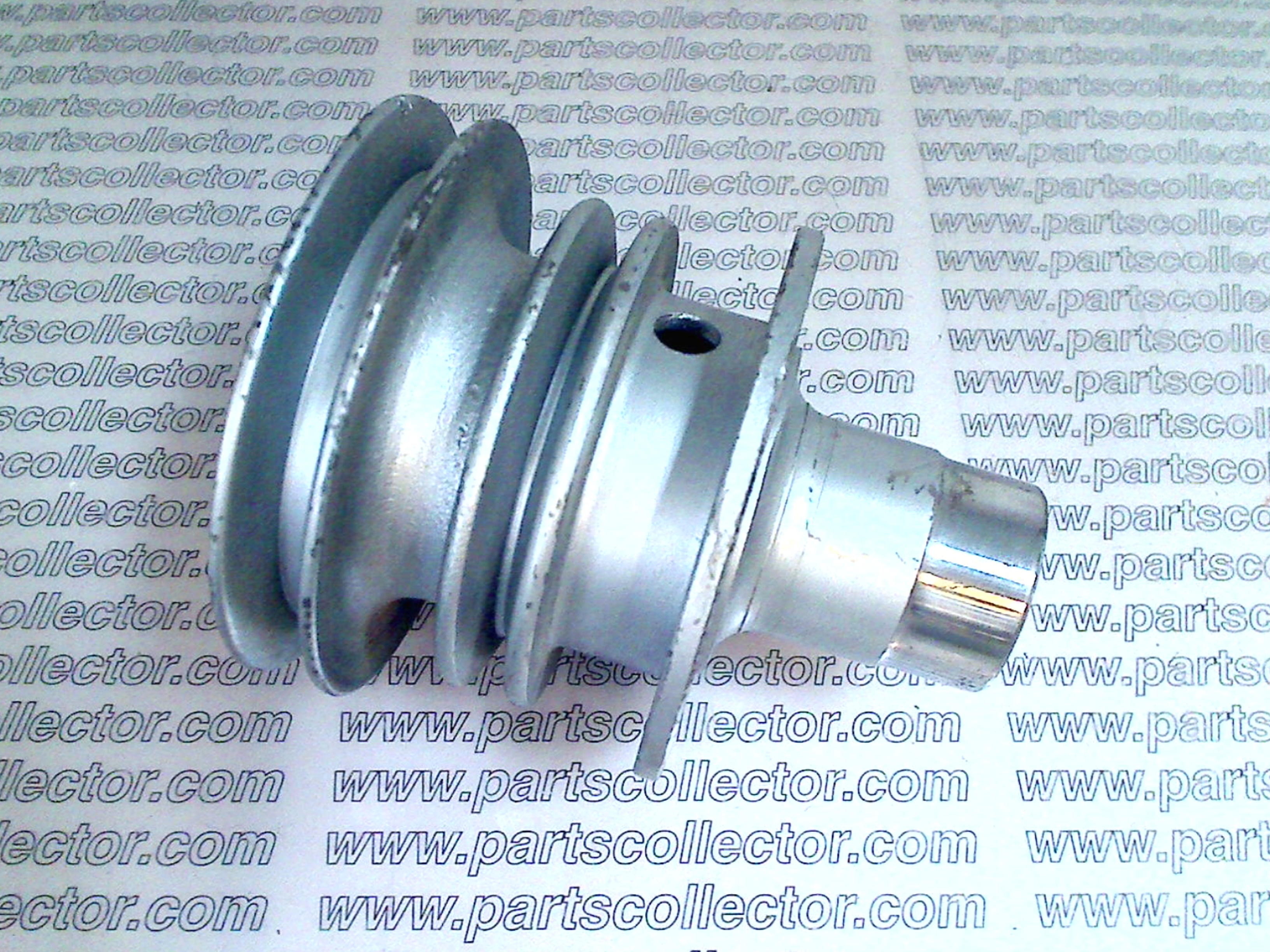 CRANKSHAFT PULLEY 2 GROOVE MASERATI 3500 SEBRING VIGNALE