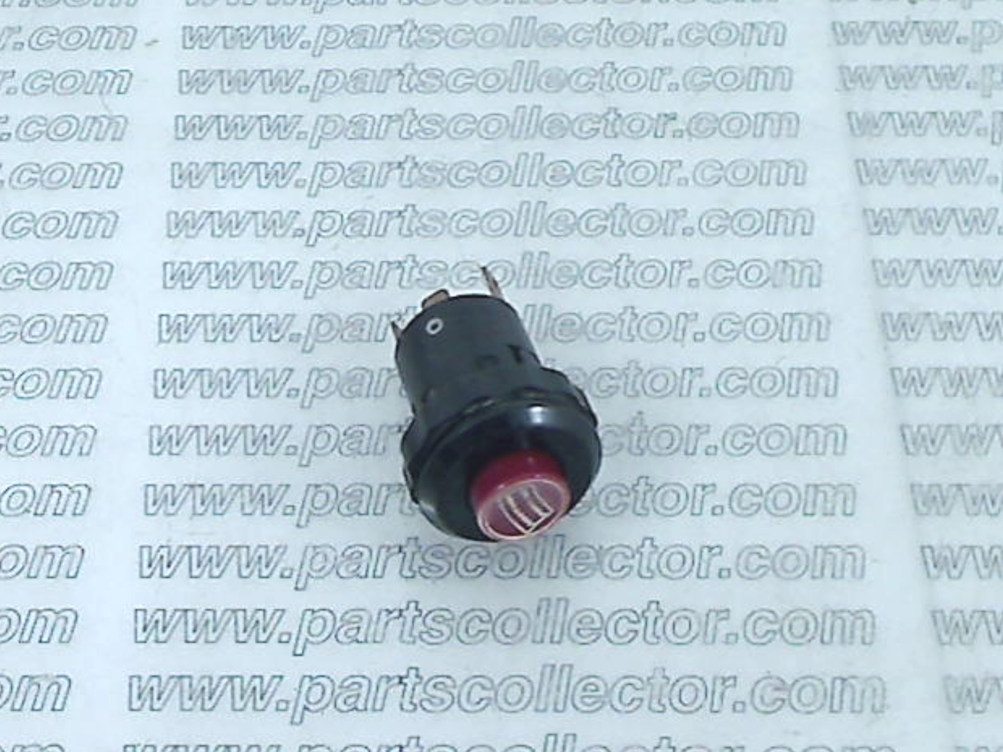 HEATED REAR WINDOW BUTTON DEFROSTING RESISTANCE