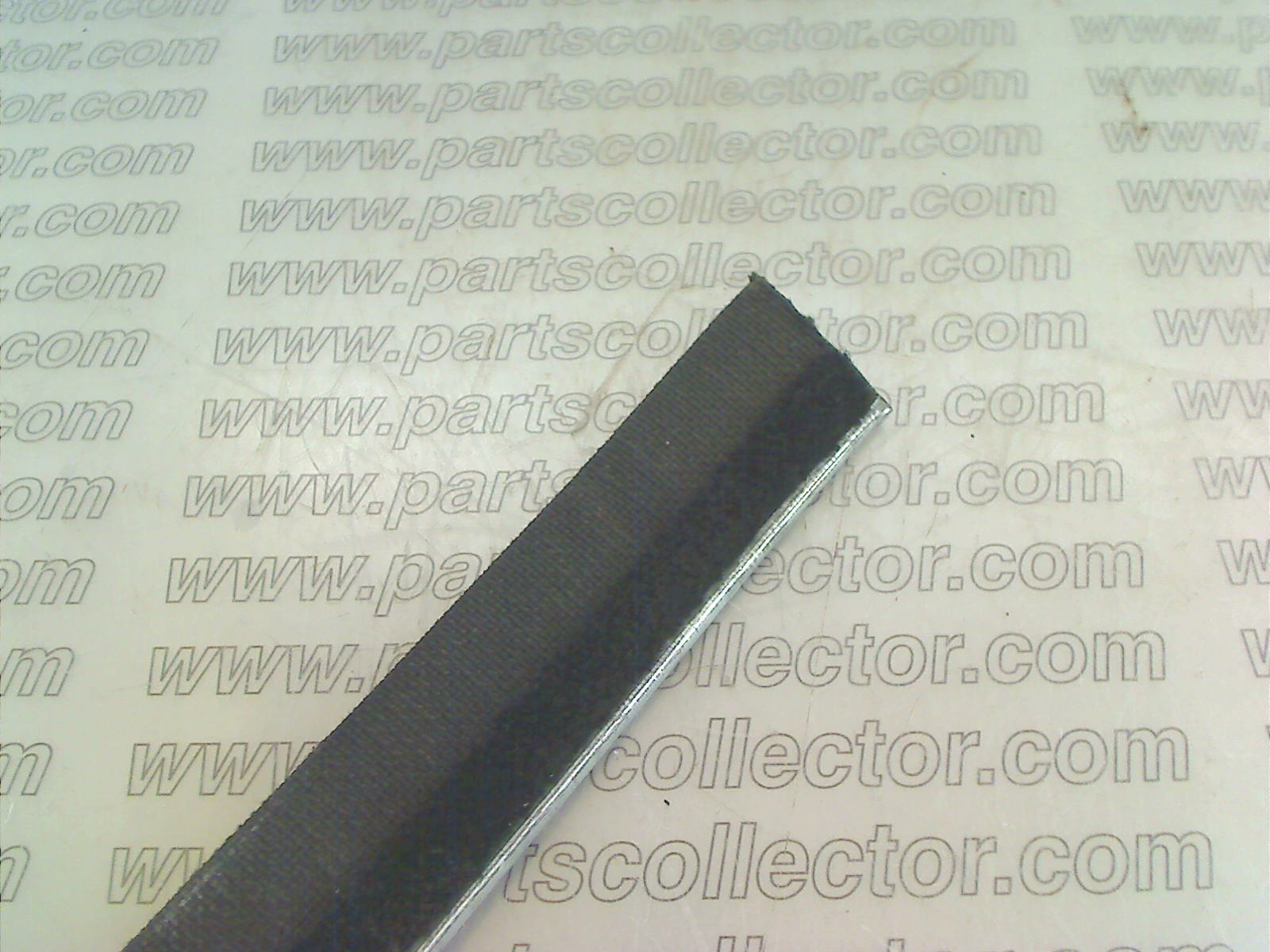 SIDE GLASS SEALING WEATHERSTRIP 750 MM