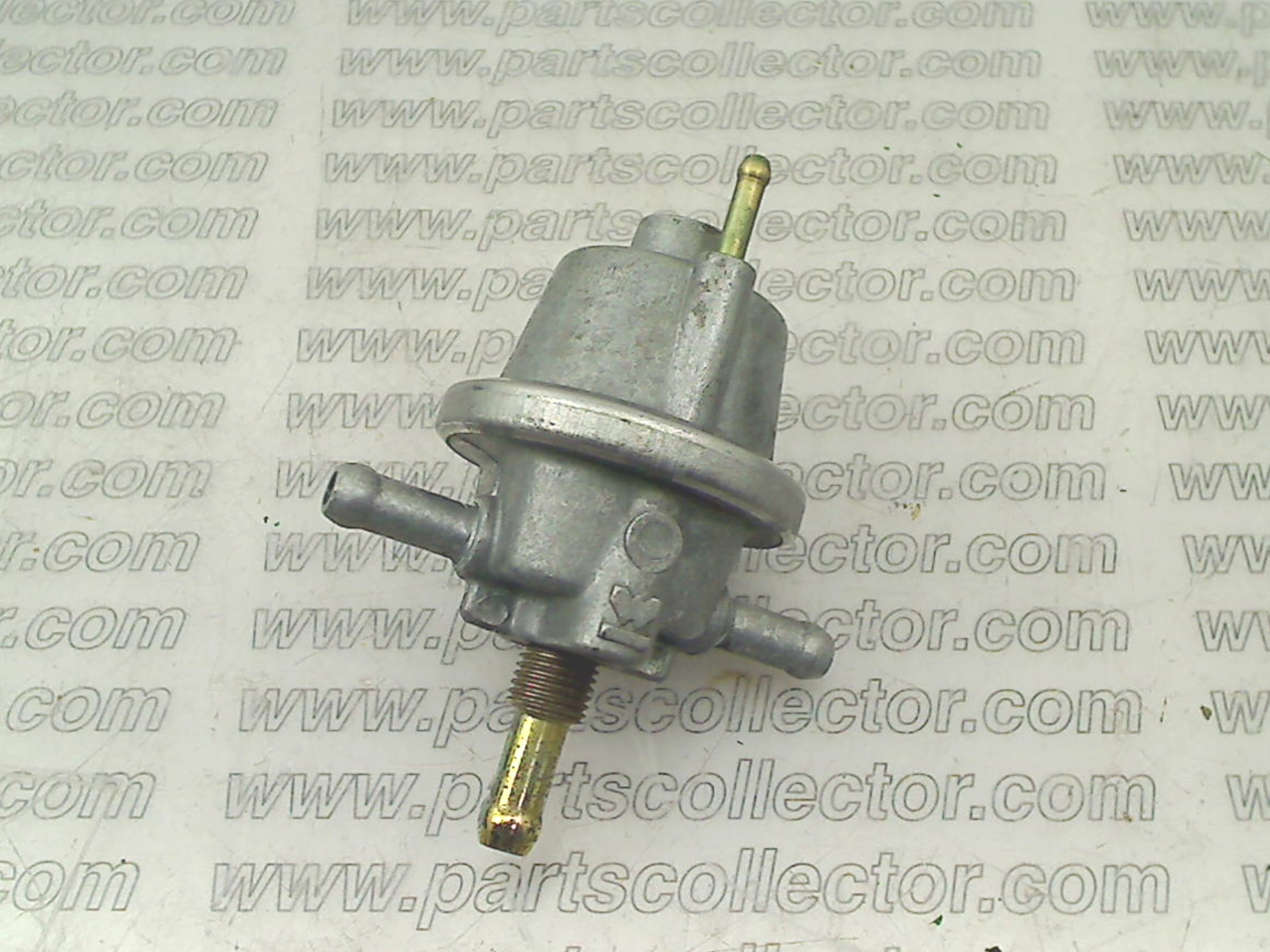 WEBER FUEL PRESSURE REGULATOR RP2  3 BAR 