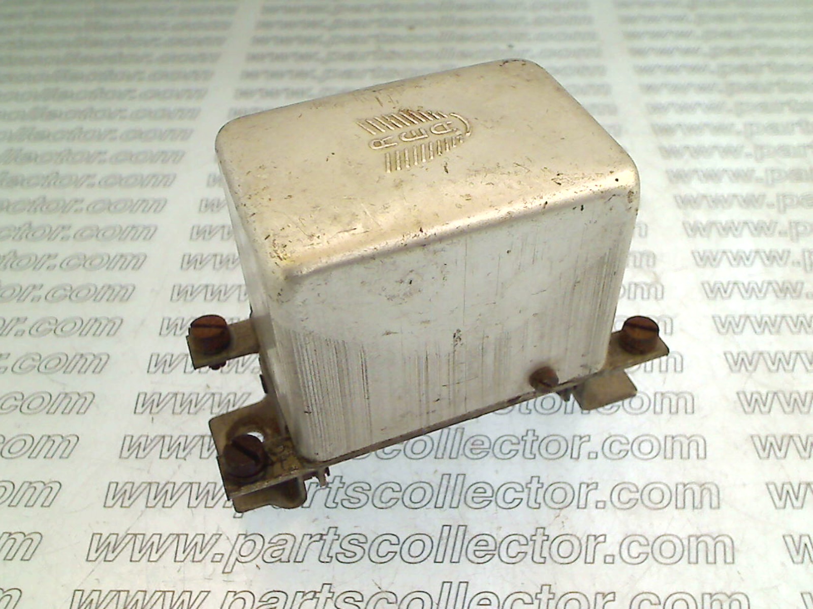 VOLTAGE REGULATOR