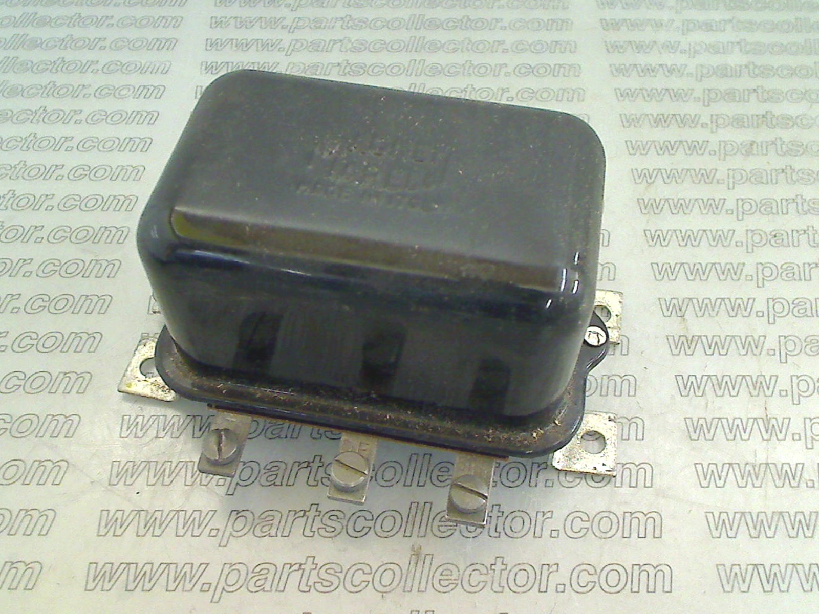 VOLTAGE REGULATOR