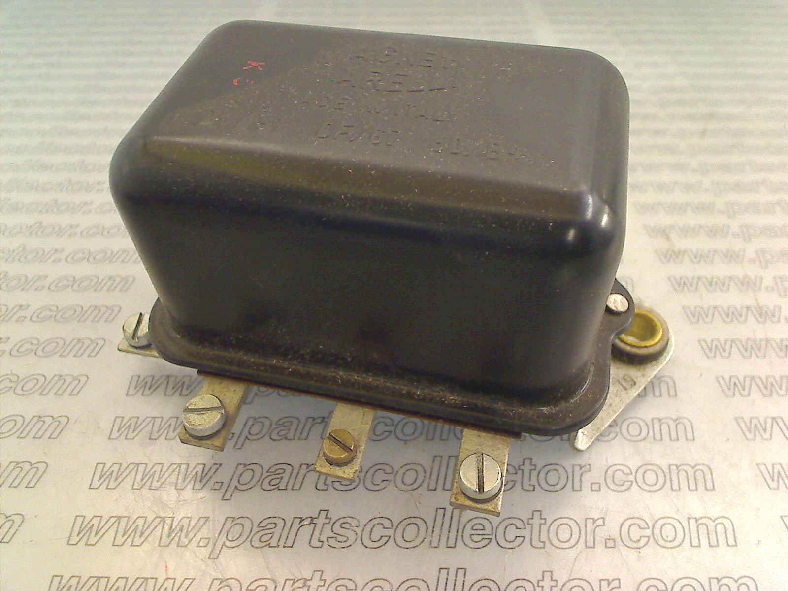 VOLTAGE REGULATOR