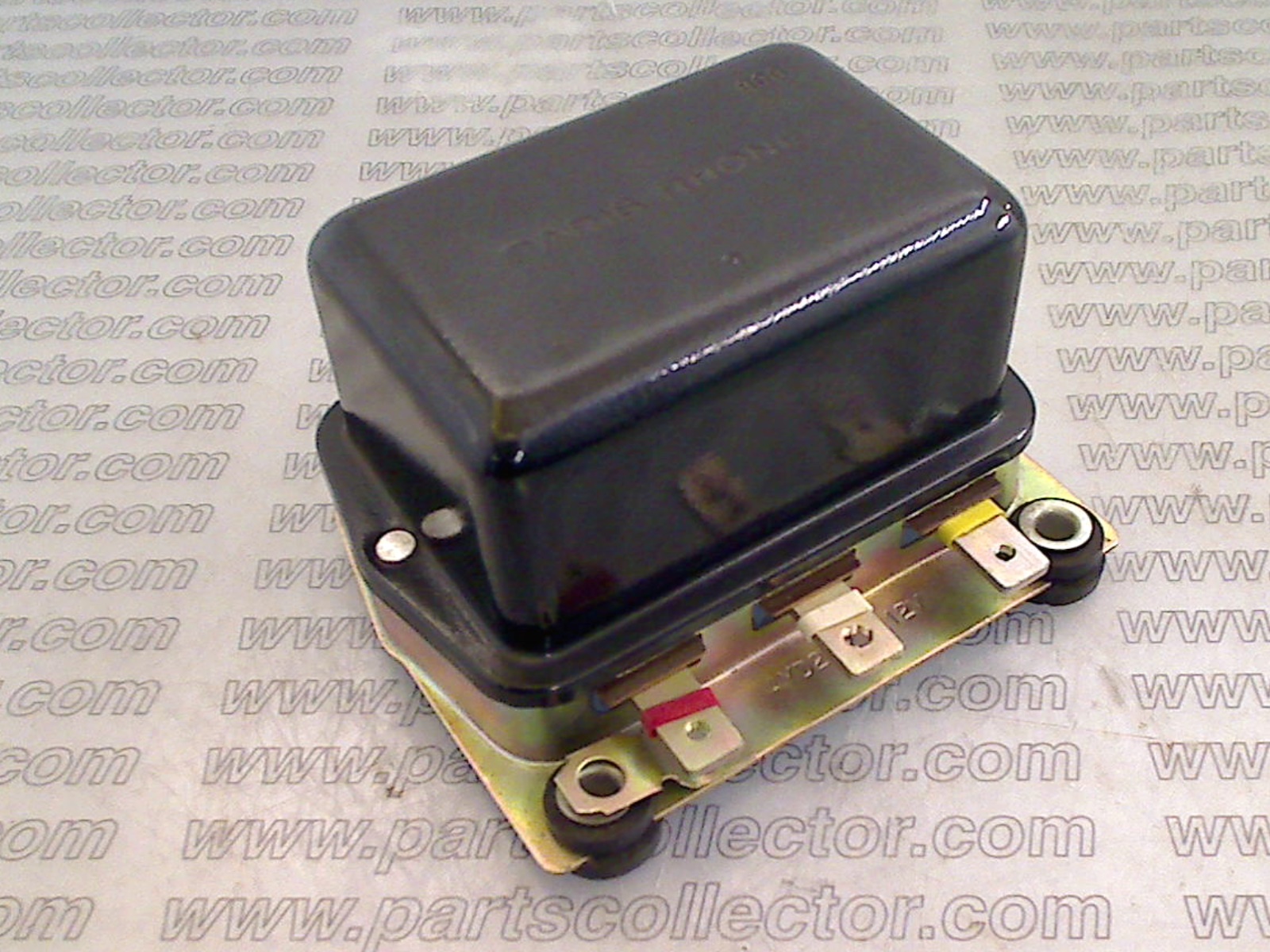 VOLTAGE REGULATOR