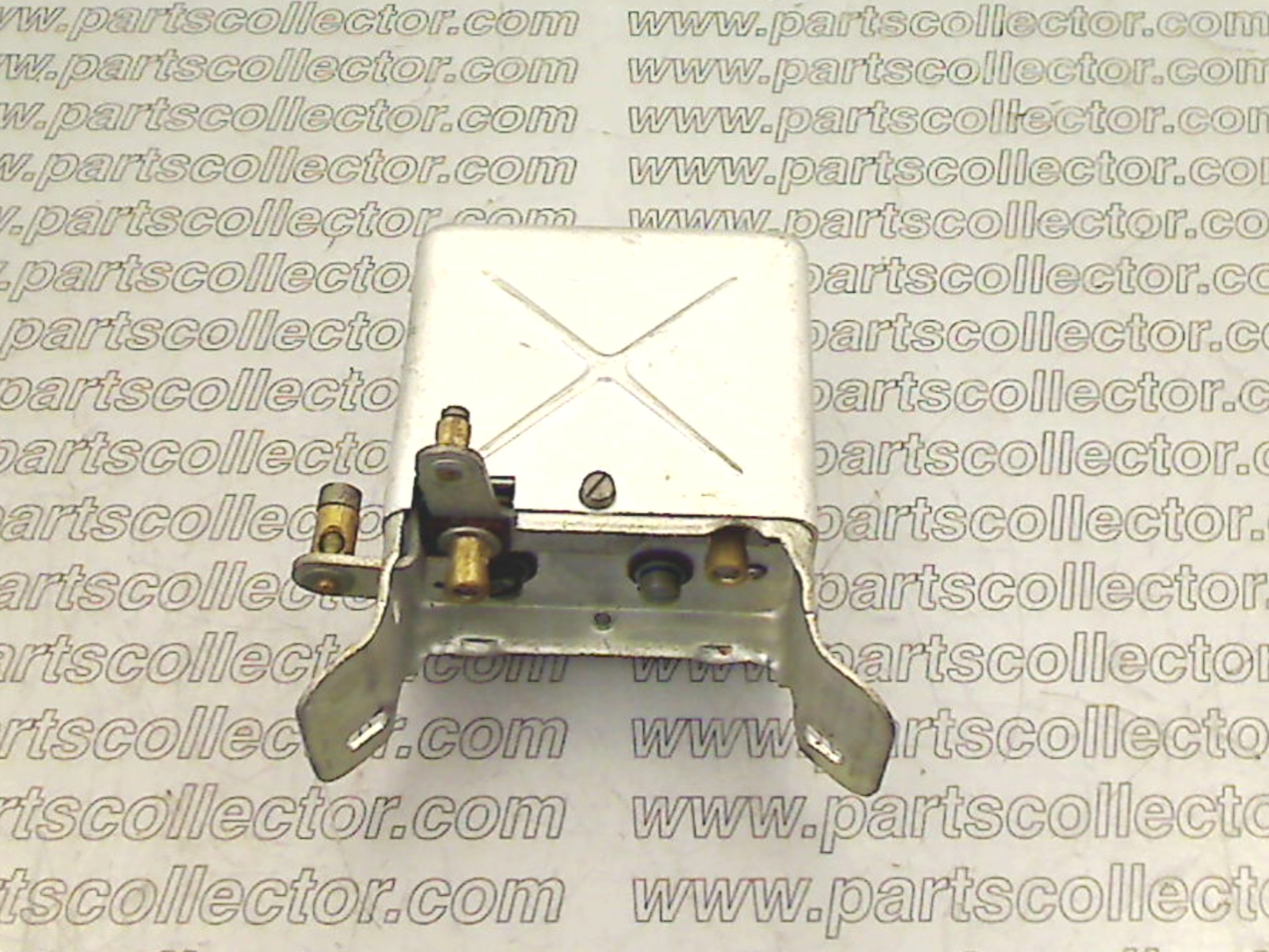 VOLTAGE REGULATOR 906MSSM813E