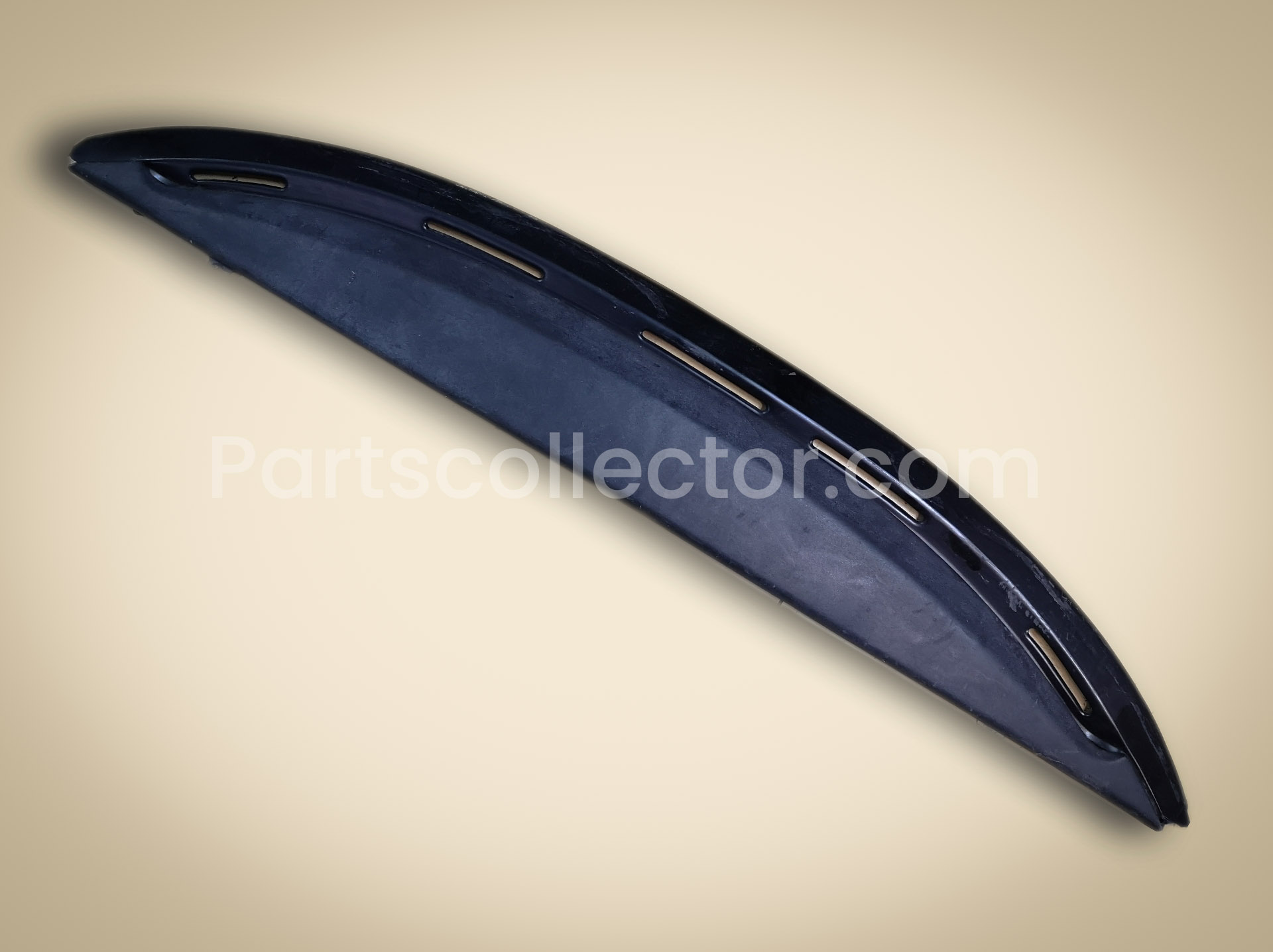 RIVESTIMENTO INFERIORE PER PARABREZZA  CON CONDOTTO ARIA