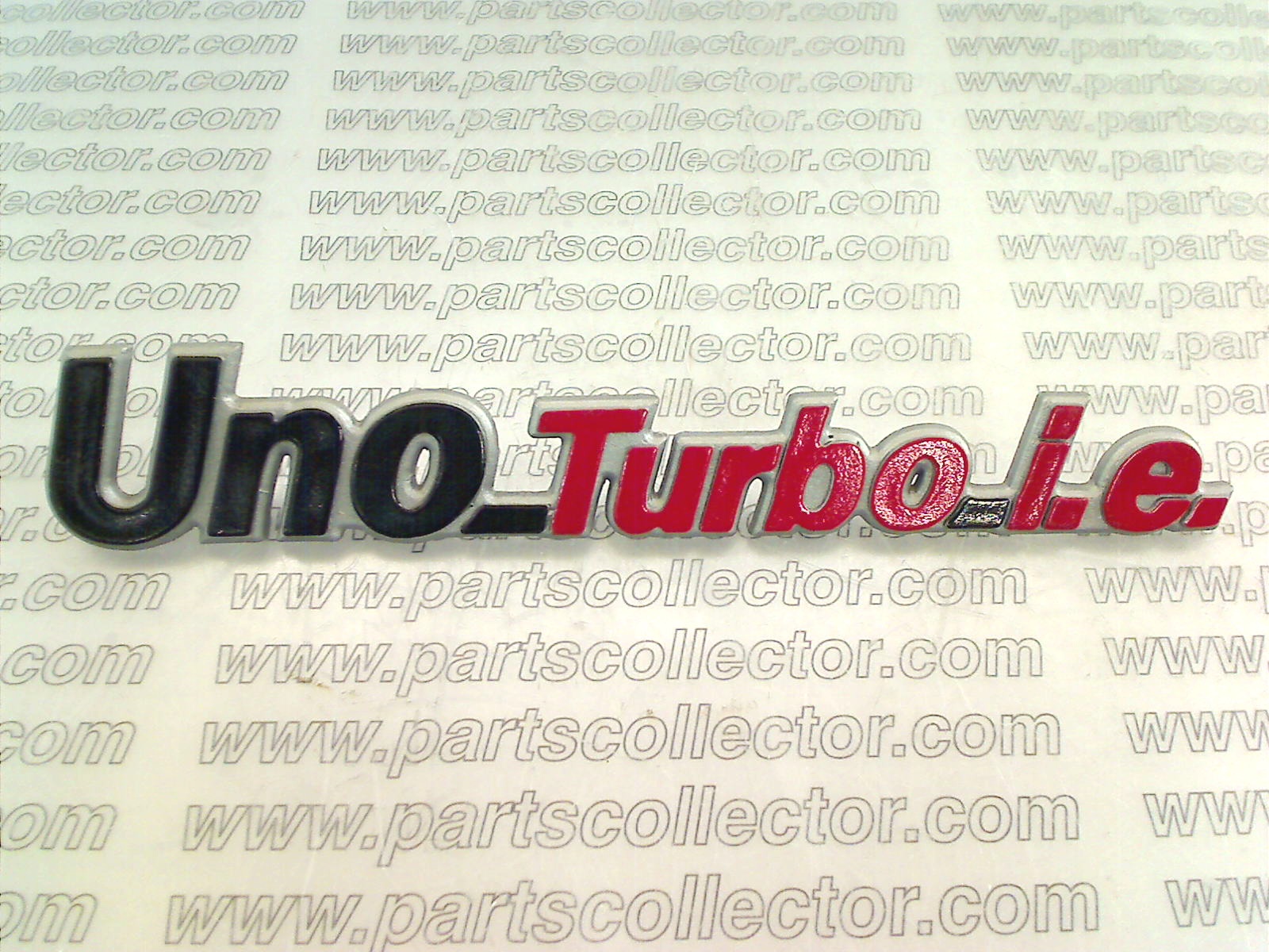 UNO TURBO EMBLEM